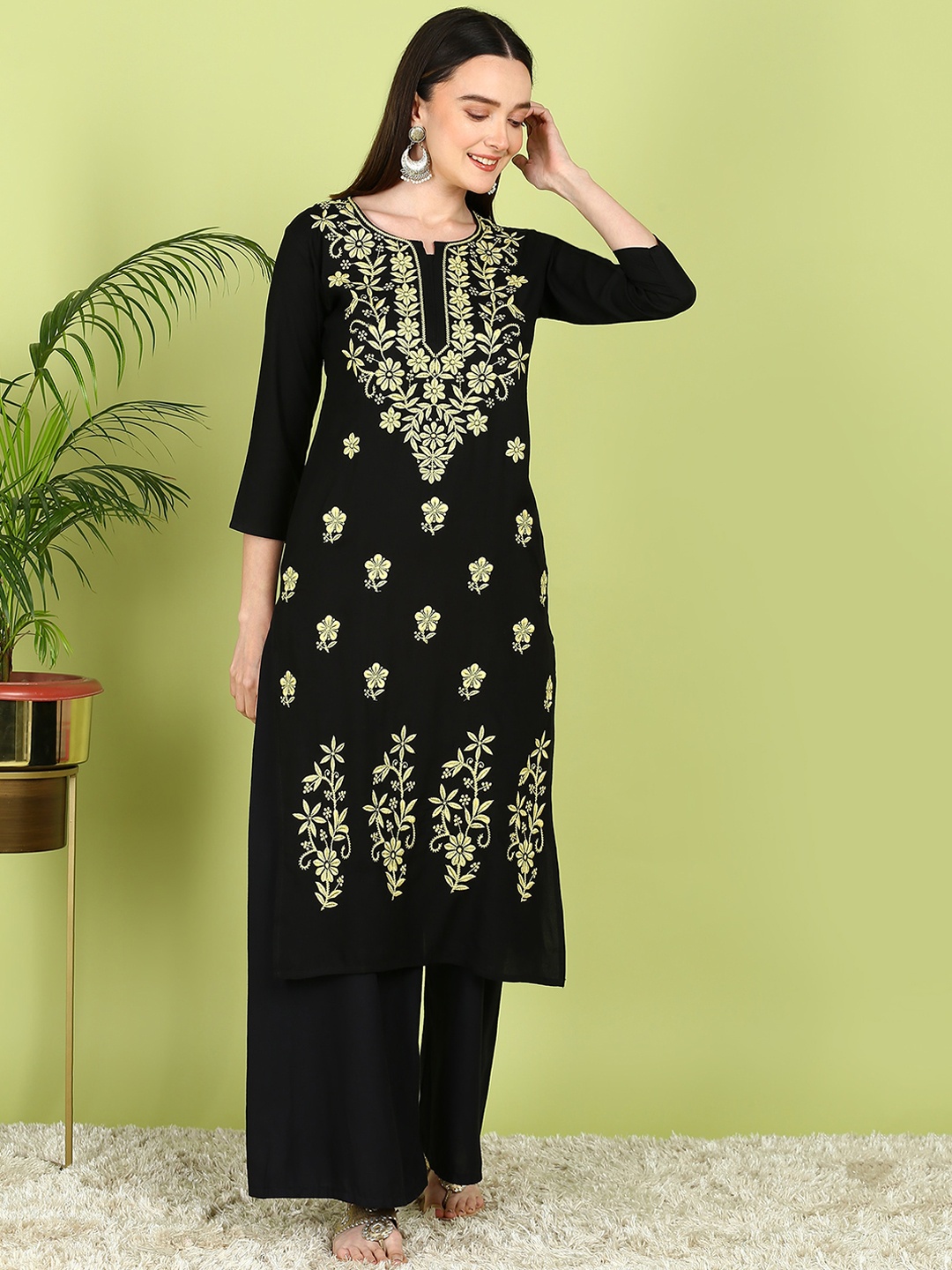 TOP N THREAD Floral Embroidered Thread Work Chikankari Straight Kurta, Black
