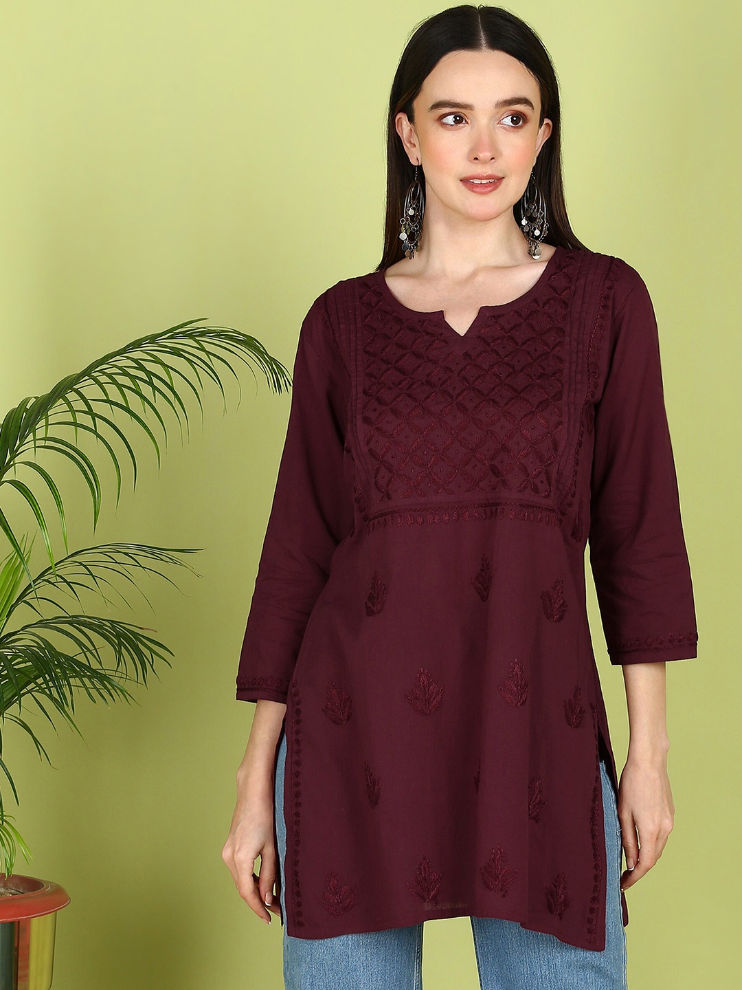 

VAHSON Women Ethnic Motifs Embroidered Round Notched Neck Kurti, Maroon