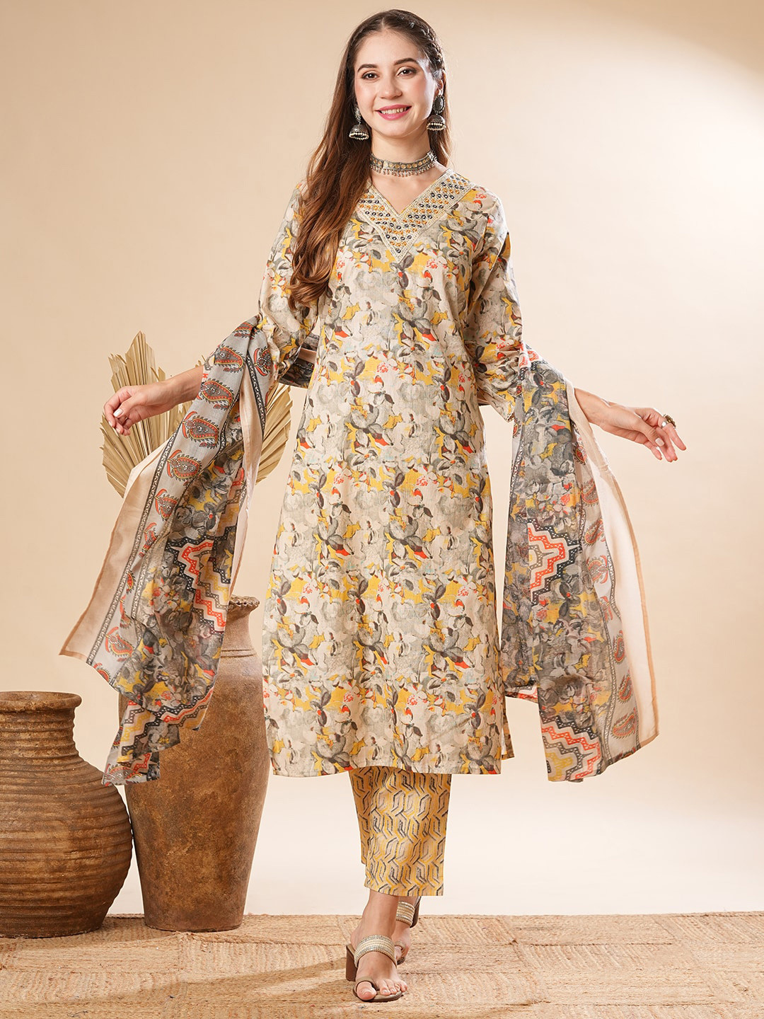 

FASHOR Floral Printed Regular Mirror Work Pure Cotton Kurta with Trousers & With Dupatta, Cream