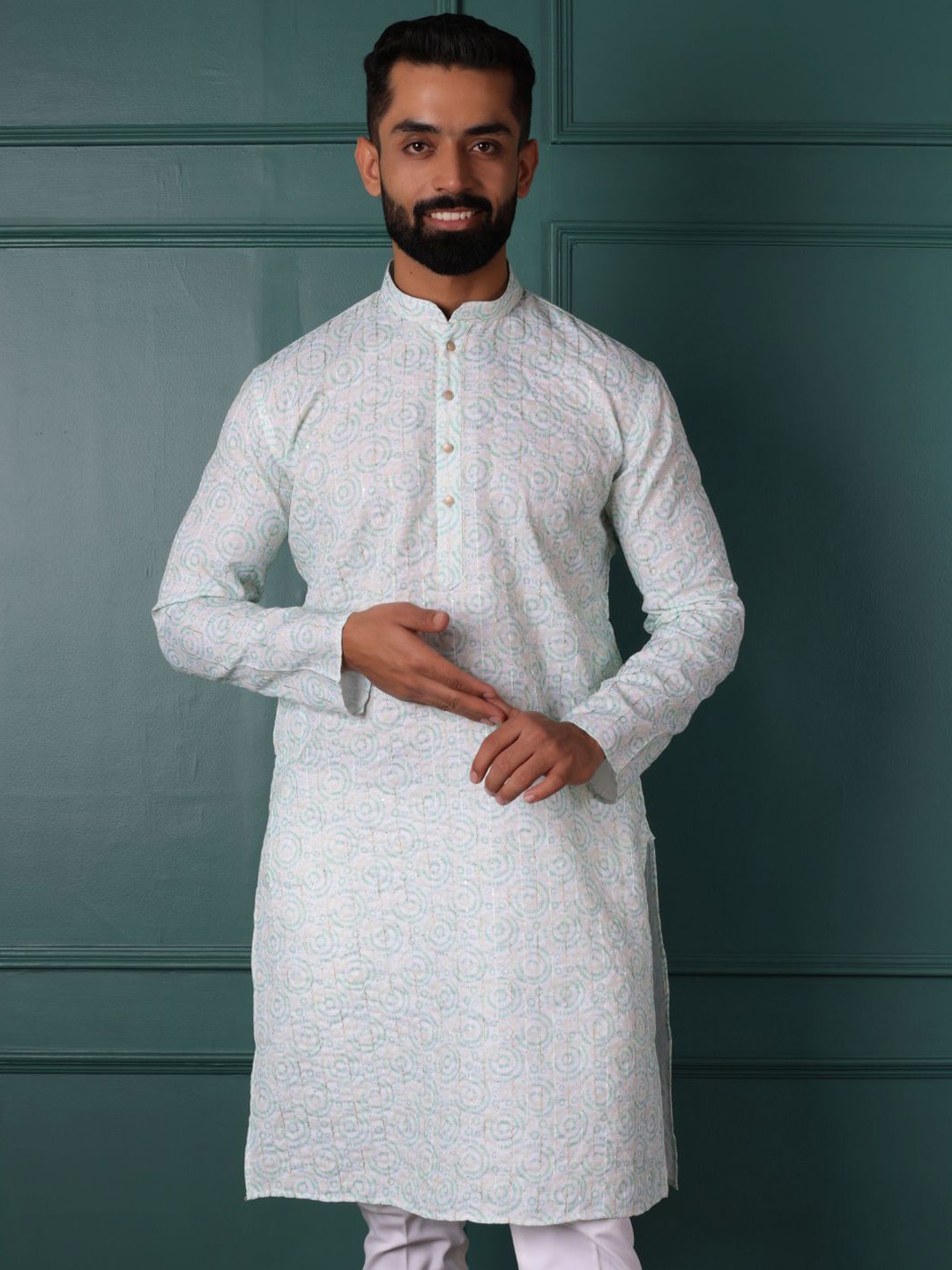 

Lightpole Ethnic Motifs Embroidered Straight Kurta, Green