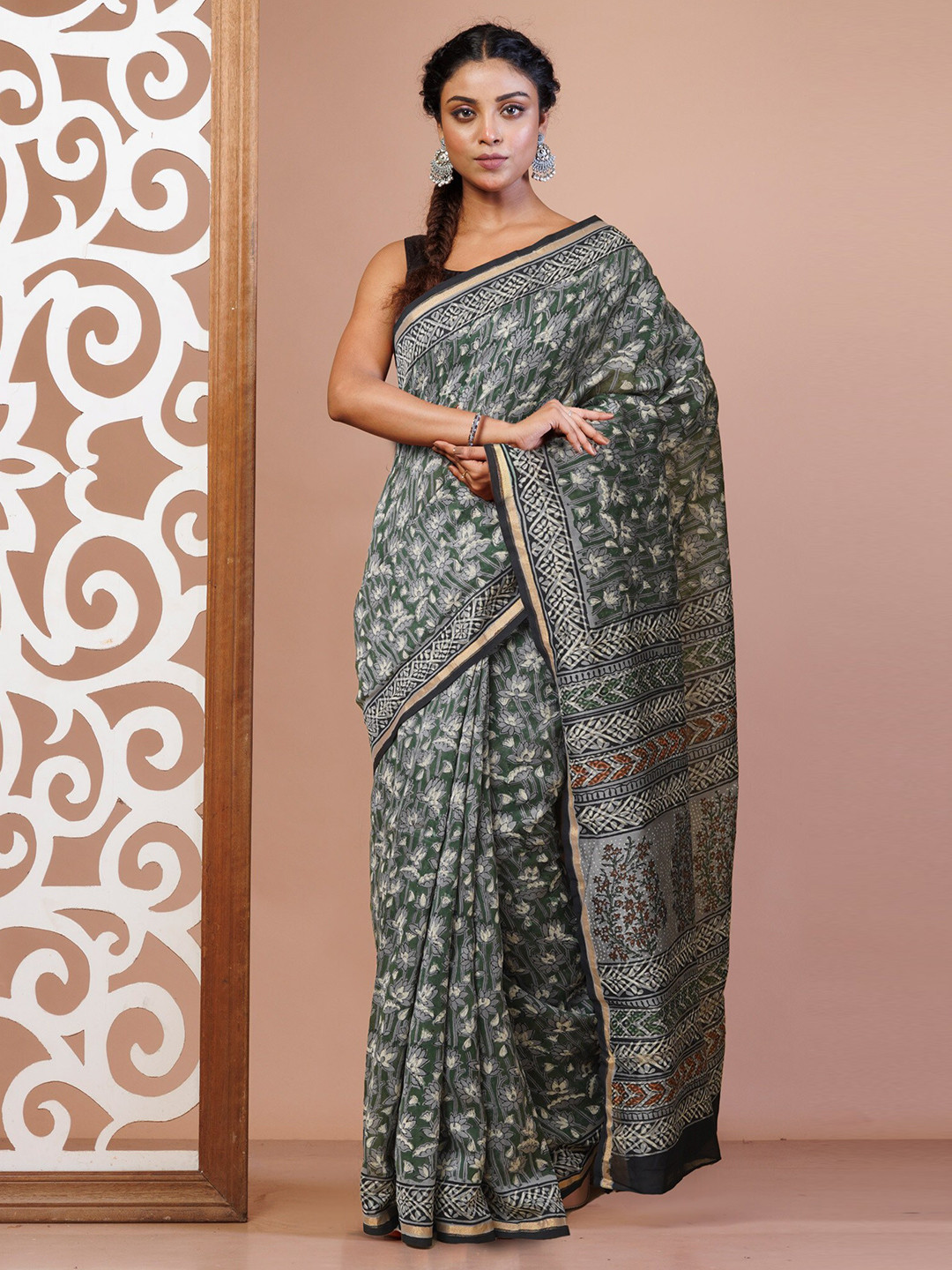 

Unnati Silks Kalamkari Zari Silk Cotton Handloom Chanderi Saree, Green