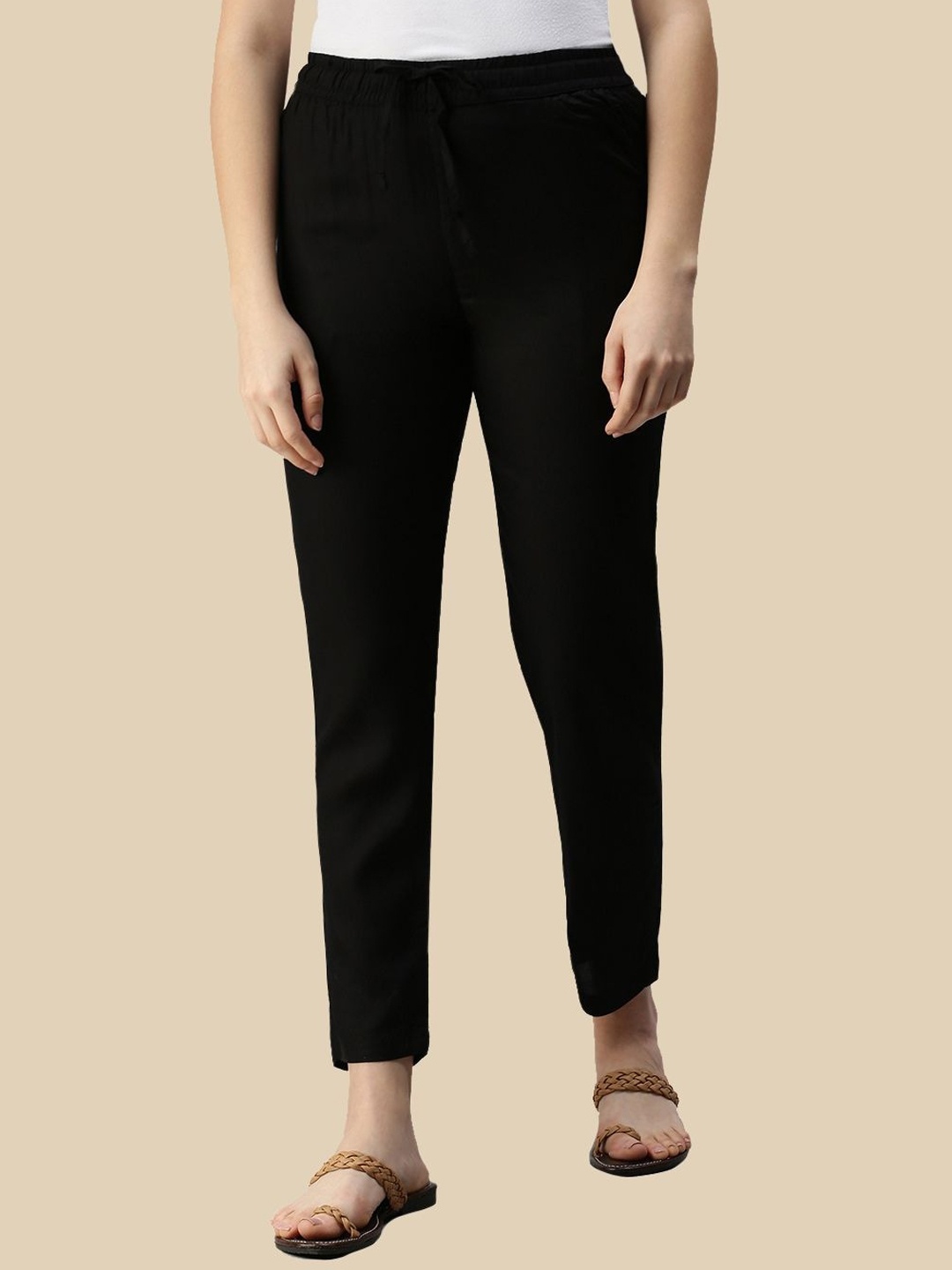 

De Moza Women Mid-Rise Regular Trousers, Black