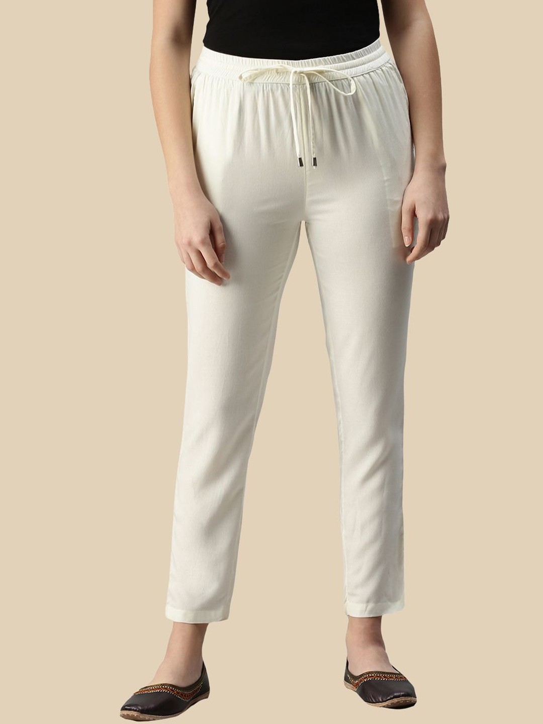 

De Moza Women Mid-Rise Regular Trousers, Off white