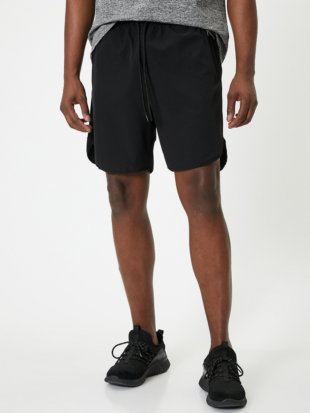 

Koton Men Loose Fit Mid-Rise Sports Shorts, Black
