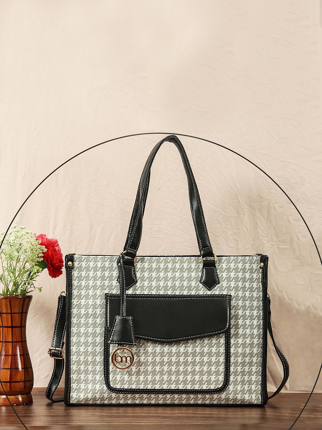 

Bagsy Malone Printed PU Structured Handheld Bag with Cut Work, Grey