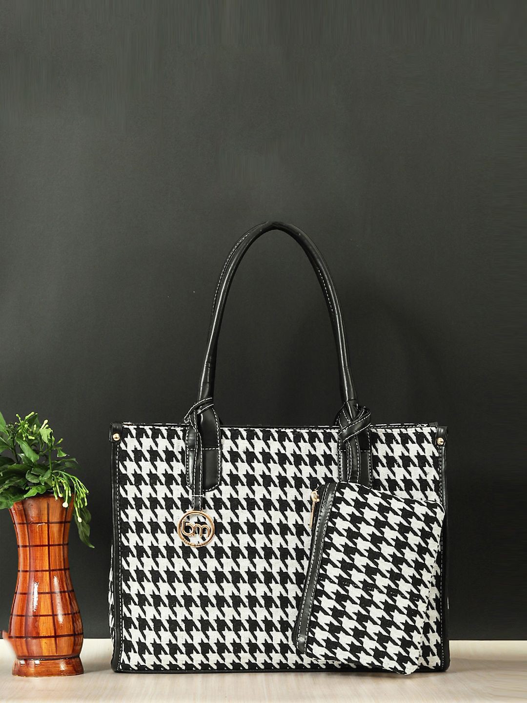 

Bagsy Malone Women PU Structured Tote Bag, Black