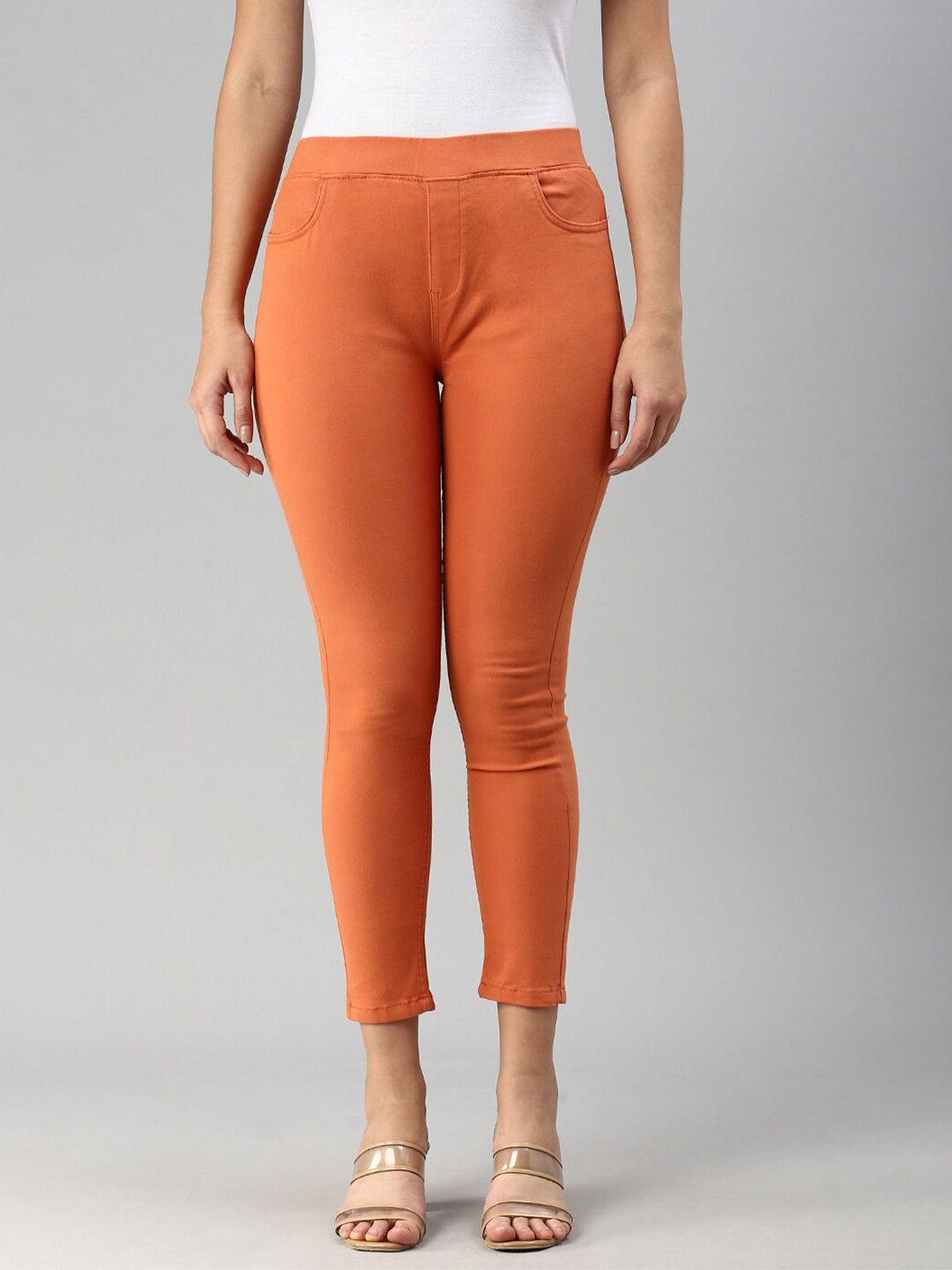 

De Moza Women Solid Skinny Fit Jeggings, Rust
