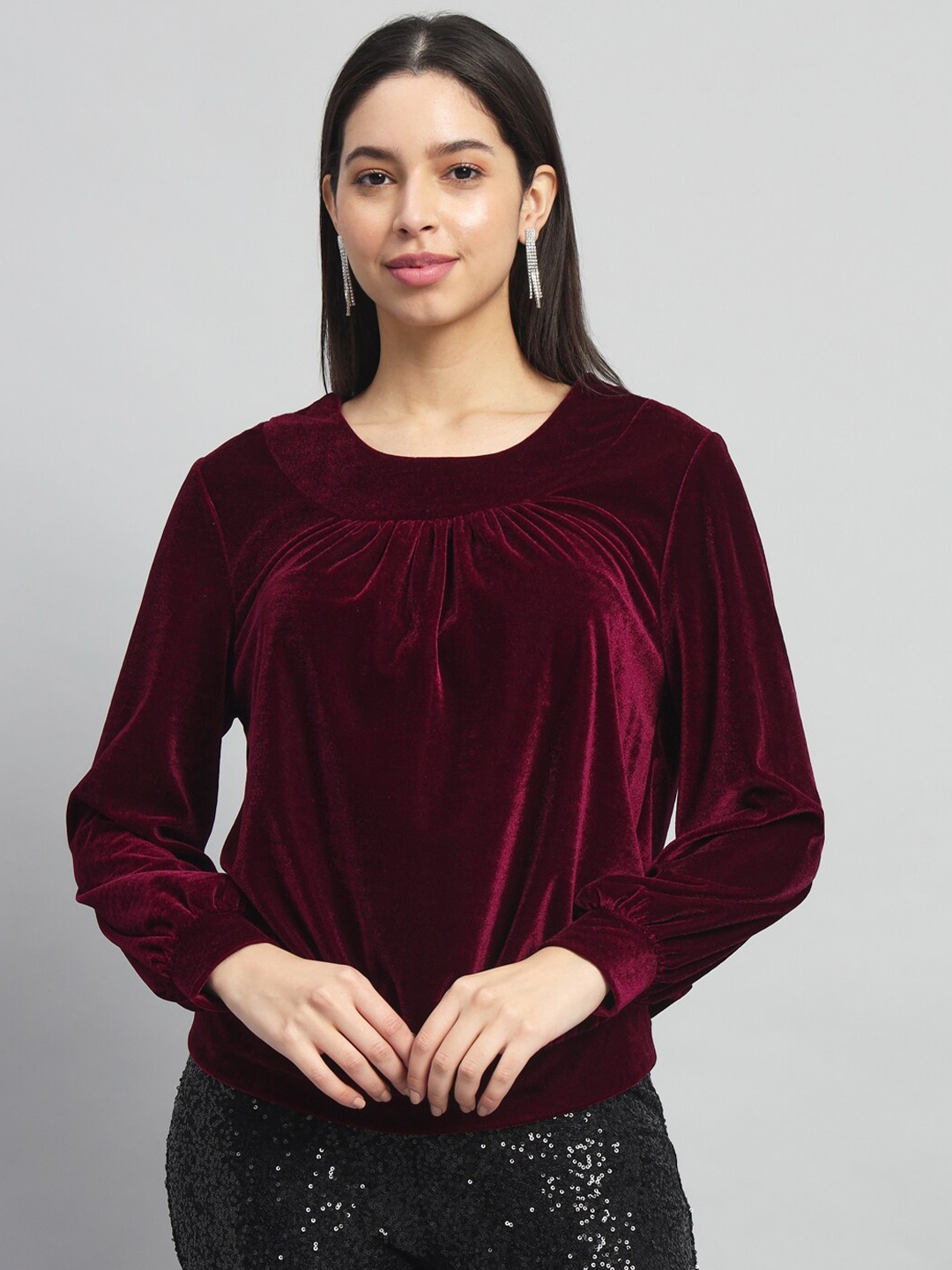 

VAARARO Velvet Styled Back Top, Burgundy