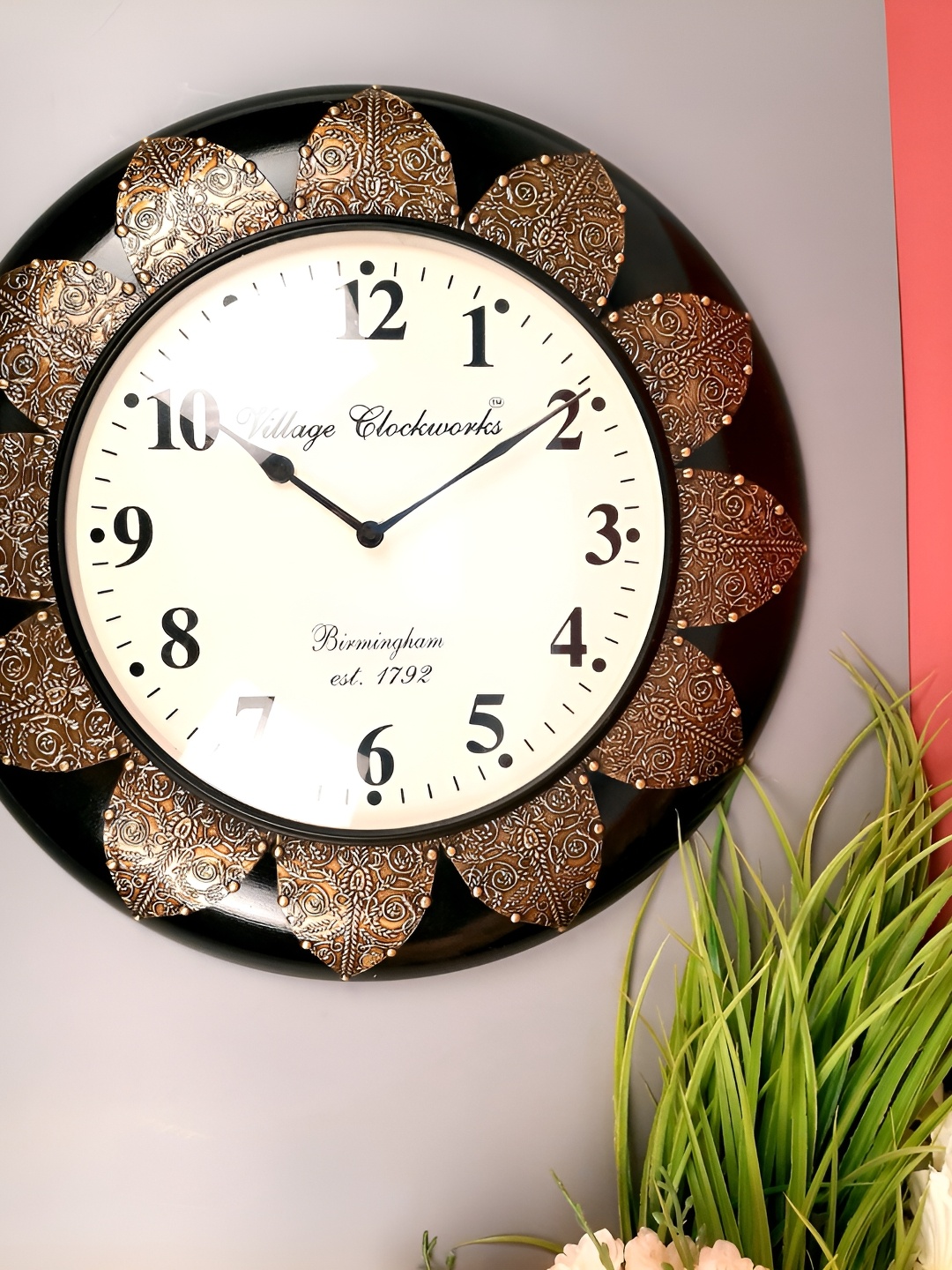 

apka mart Brown Textured Traditional Round Wall Clock