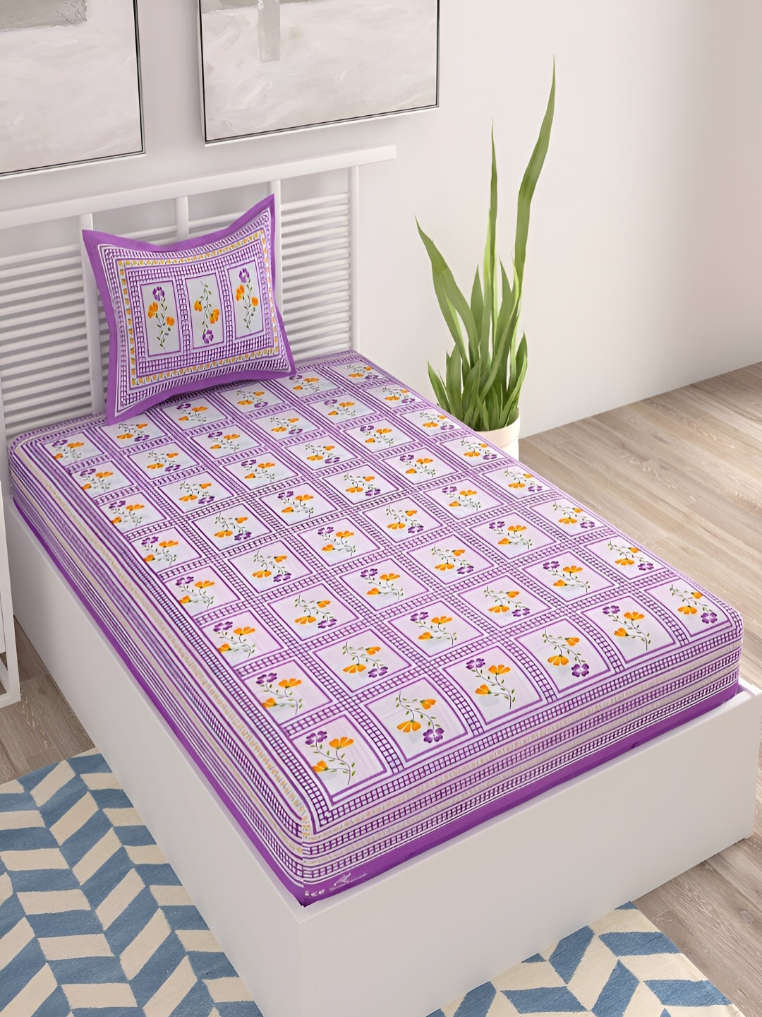 

Aura Purple & White Floral 120 TC Single Bedsheet With 2 Pillow Covers