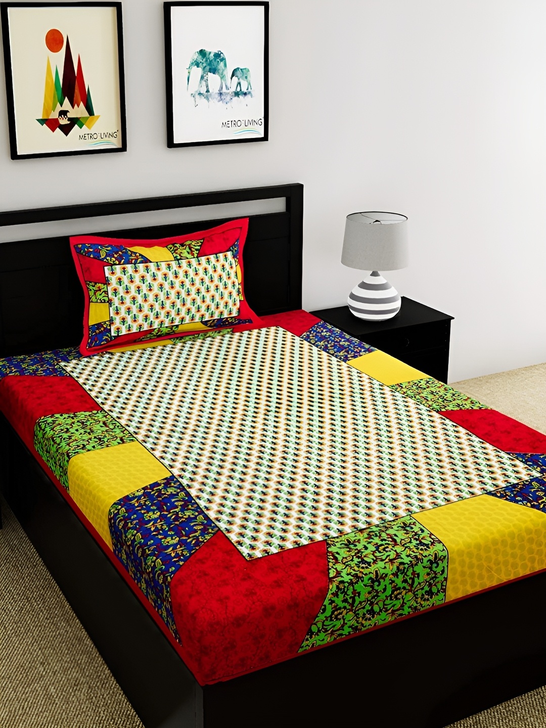 

Aura White & Red Floral Cotton 120 TC Single Bedsheet with 2 Pillow Covers