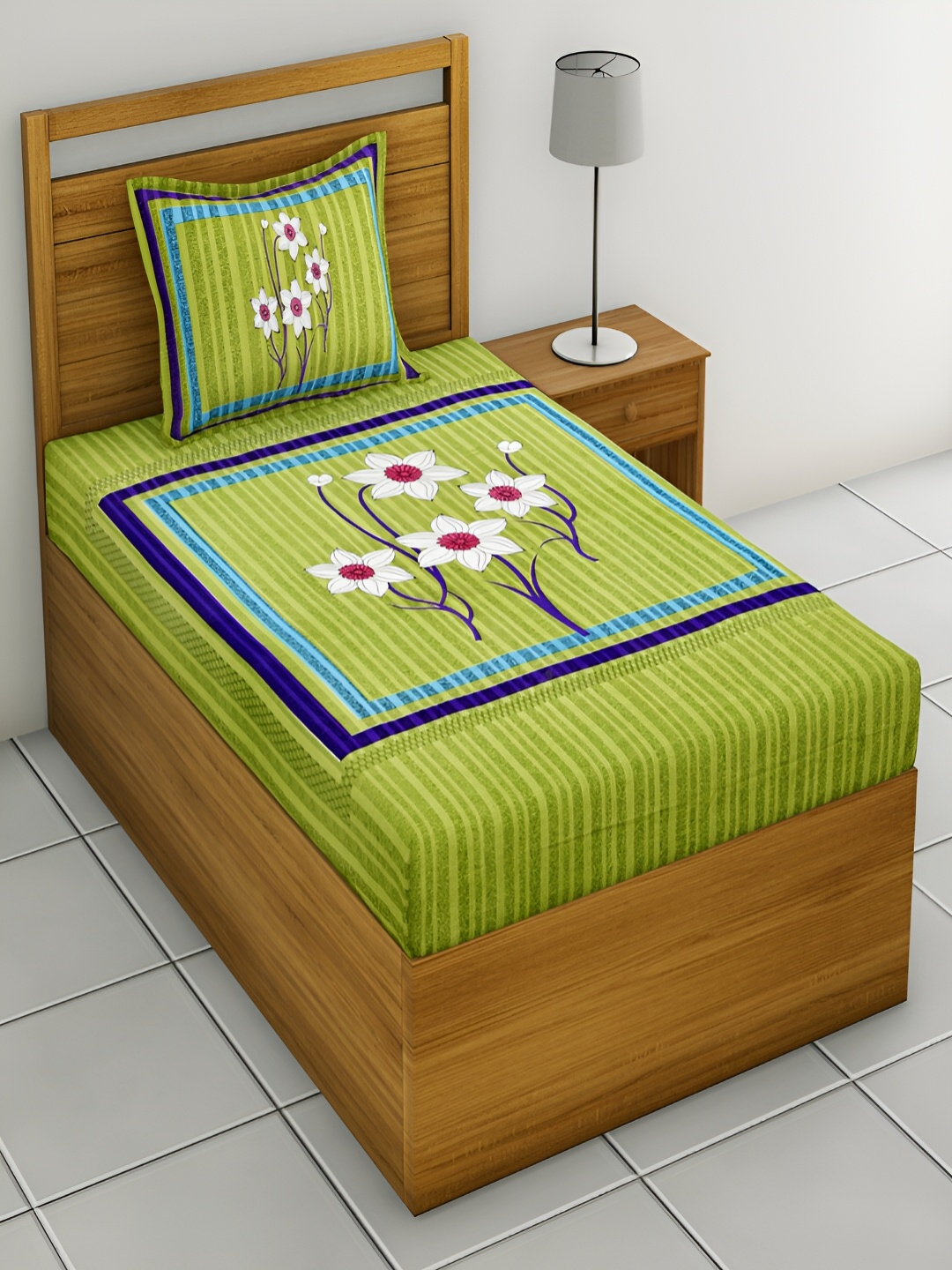 

Aura Green & White Floral Cotton 120 TC Single Bedsheet With 1 Pillow Cover