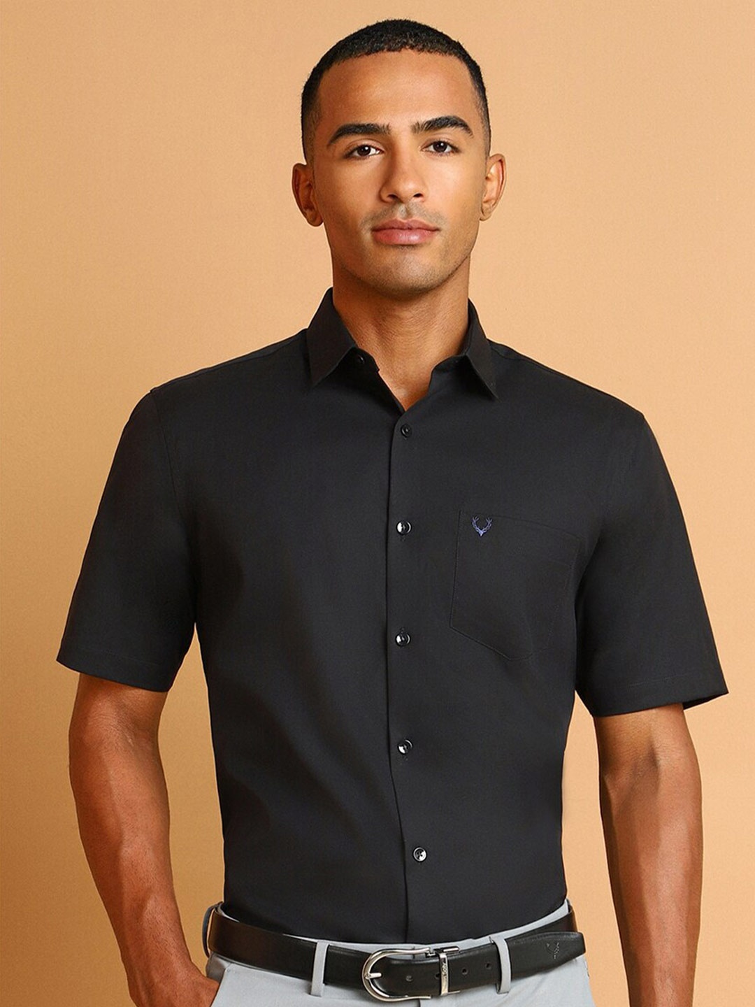 

Allen Solly Spread Collar Slim Fit Opaque Cotton Formal Shirt, Black