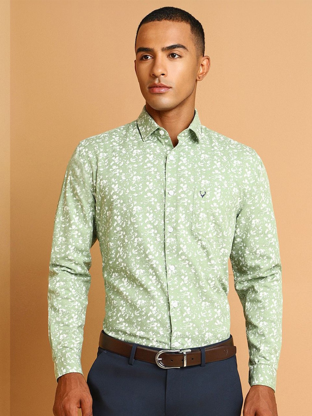 

Allen Solly Slim Fit Floral Printed Cotton Linen Formal Shirt, Green