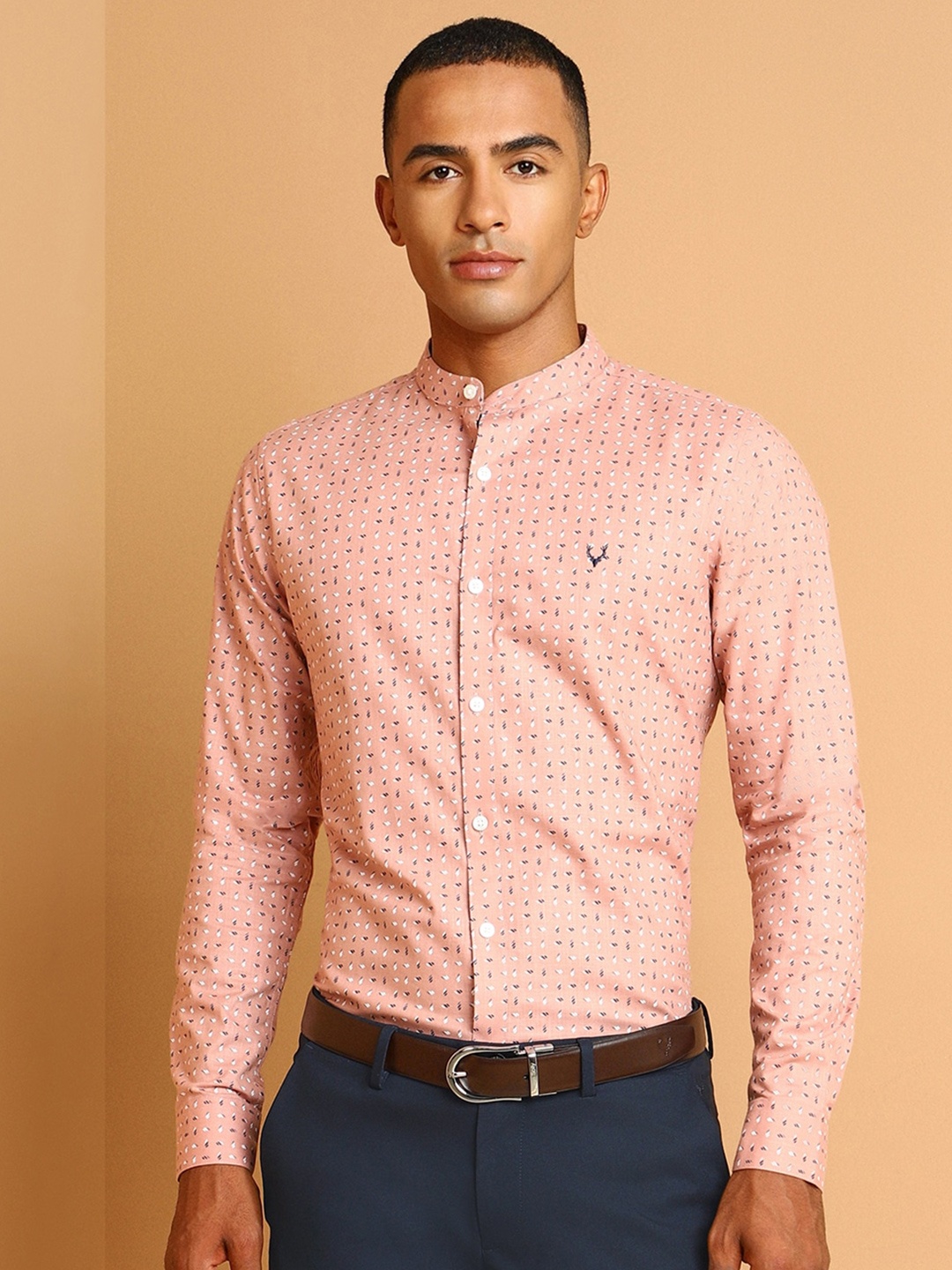 

Allen Solly Slim Fit Abstract Printed Mandarin Collar Cotton Formal Shirt, Peach