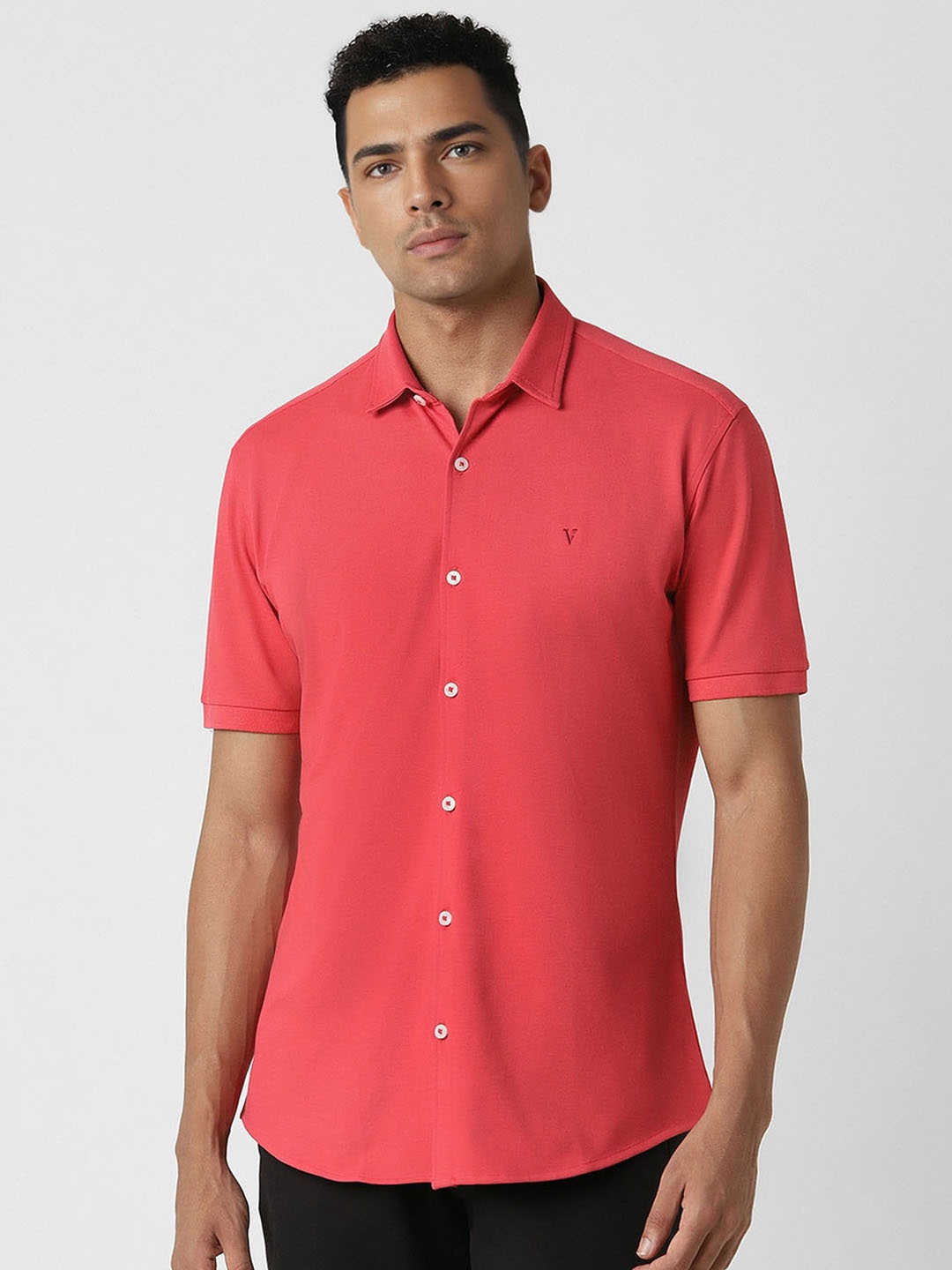 

Van Heusen Sport Slim Fit Spread Collar Casual Shirt, Red