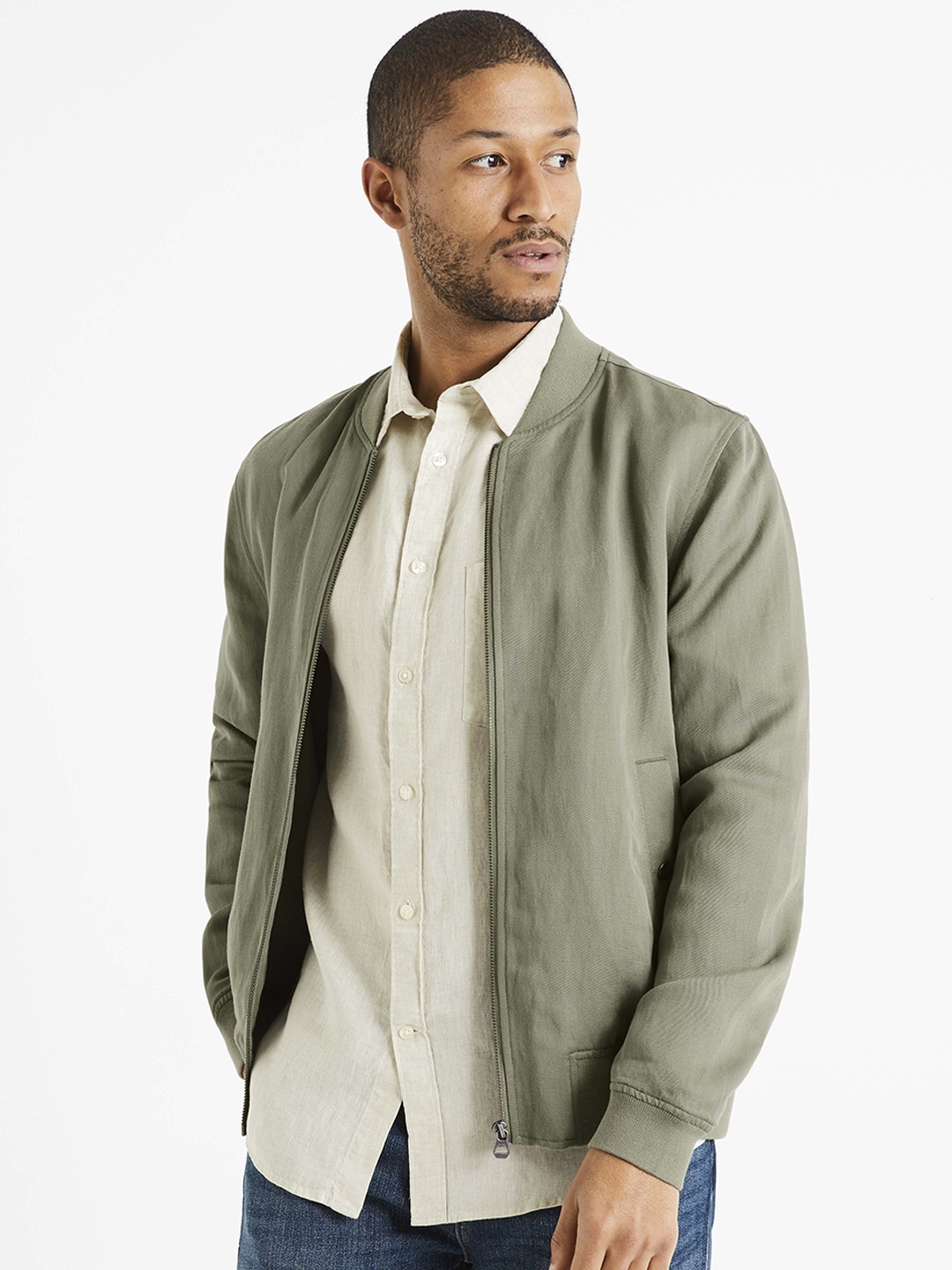 

Celio Men Stand Collar Lightweight Bomber Jacket, Khaki