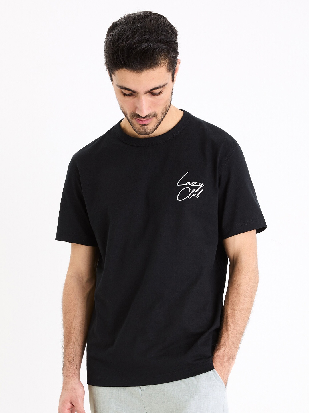 

Celio Typography Embroidered Round Neck Cotton Regular Fit T-shirt, Black