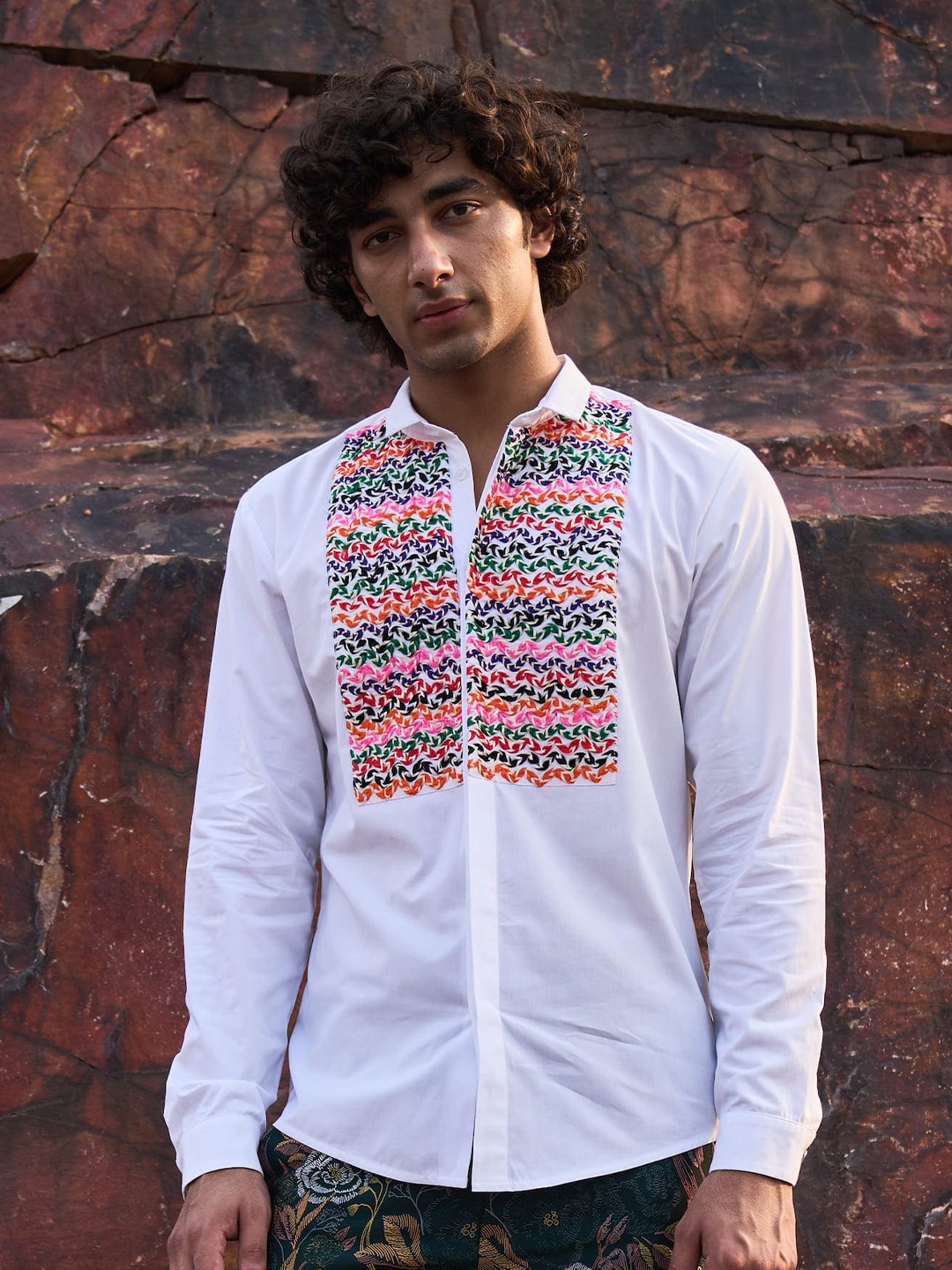 

Dash and Dot Relaxed Printed Casual Shirt, White