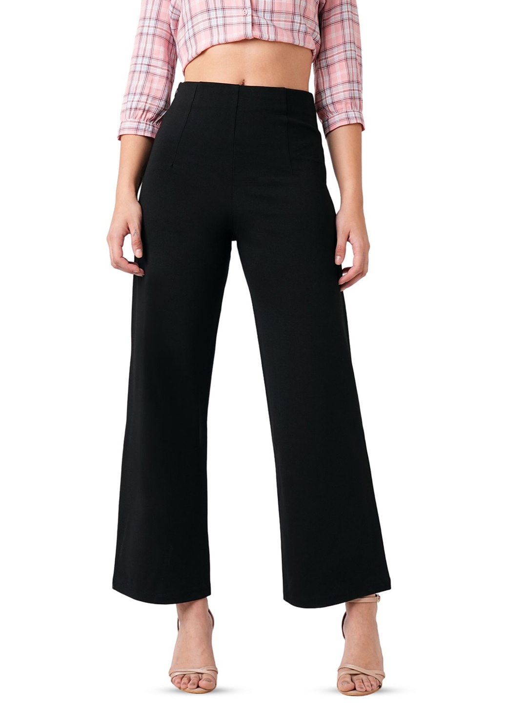 

Kraus Jeans Women Solid Regular Fit Treggings, Black