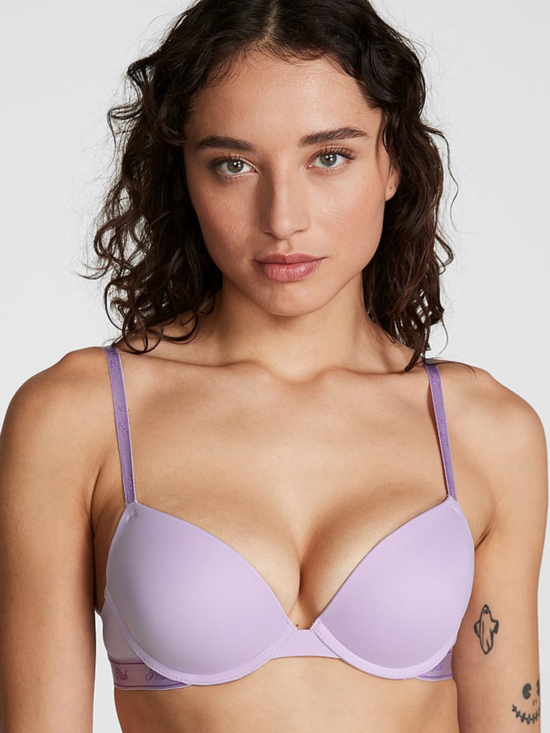 

Victoria's Secret Bra Medium Coverage Underwired Heavily Padded, Purple
