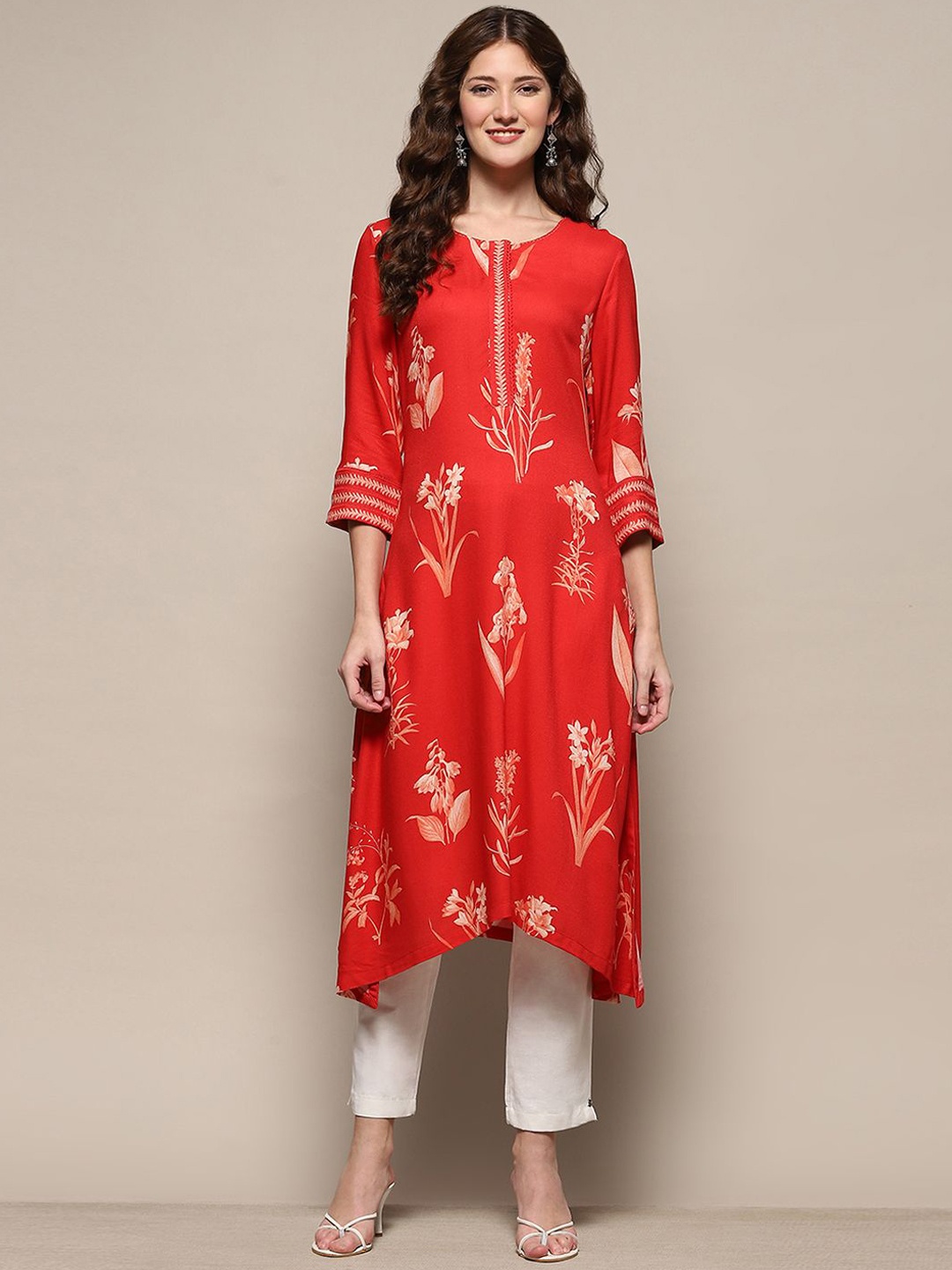 

Biba Floral Printed Regular Straight Kurta, Rust