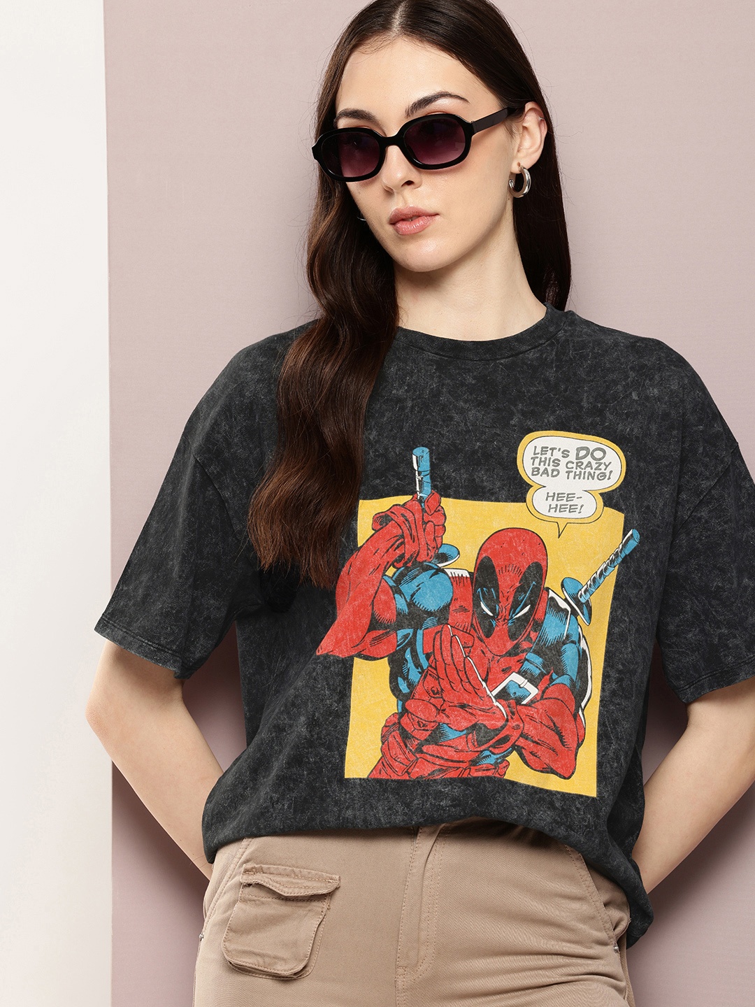 

Kook N Keech Marvel Deadpool Printed Oversized Drop-Shoulder Sleeves T-shirt, Black