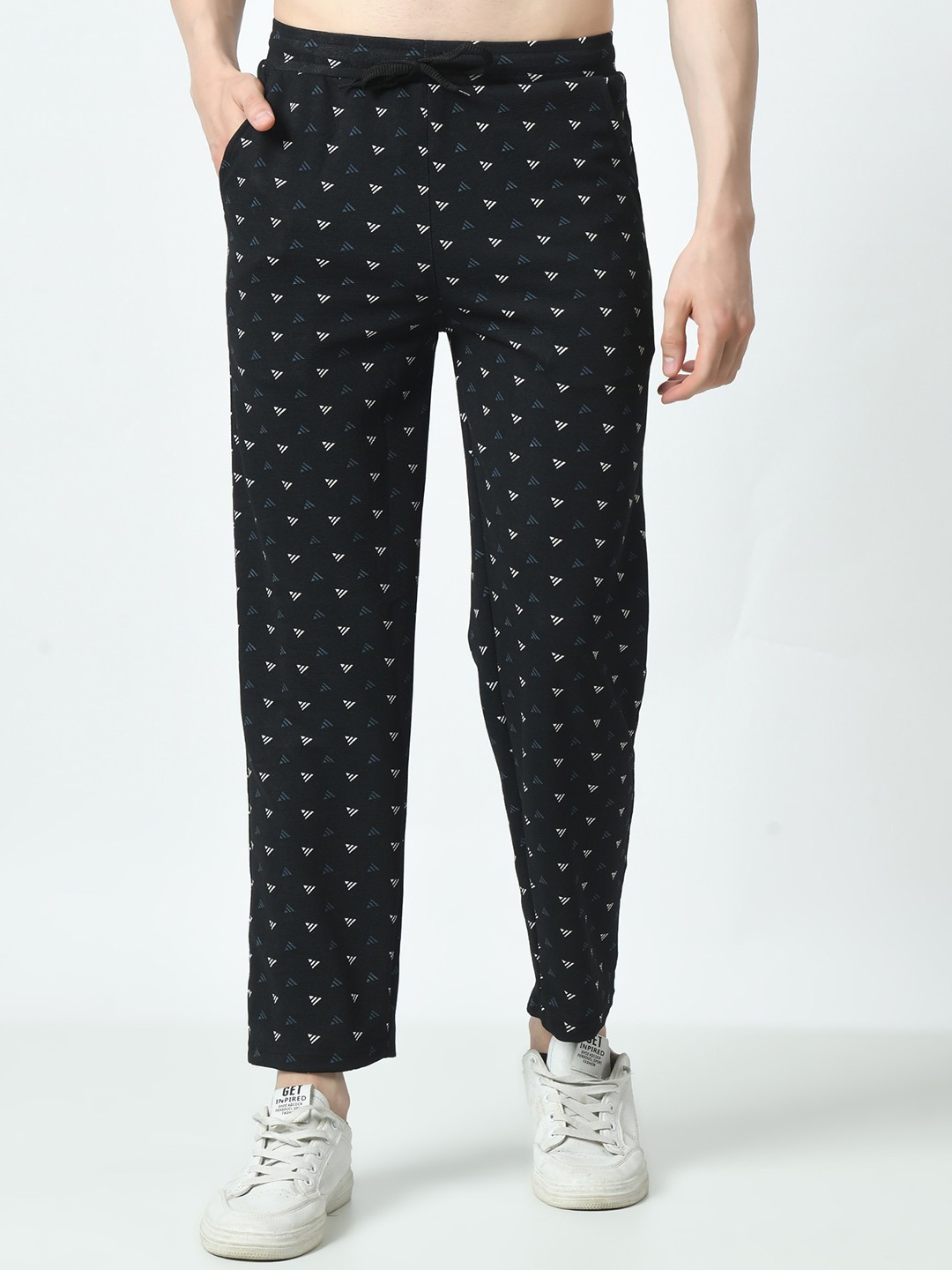 

BAESD Men Geometric Print Track Pants, Silver