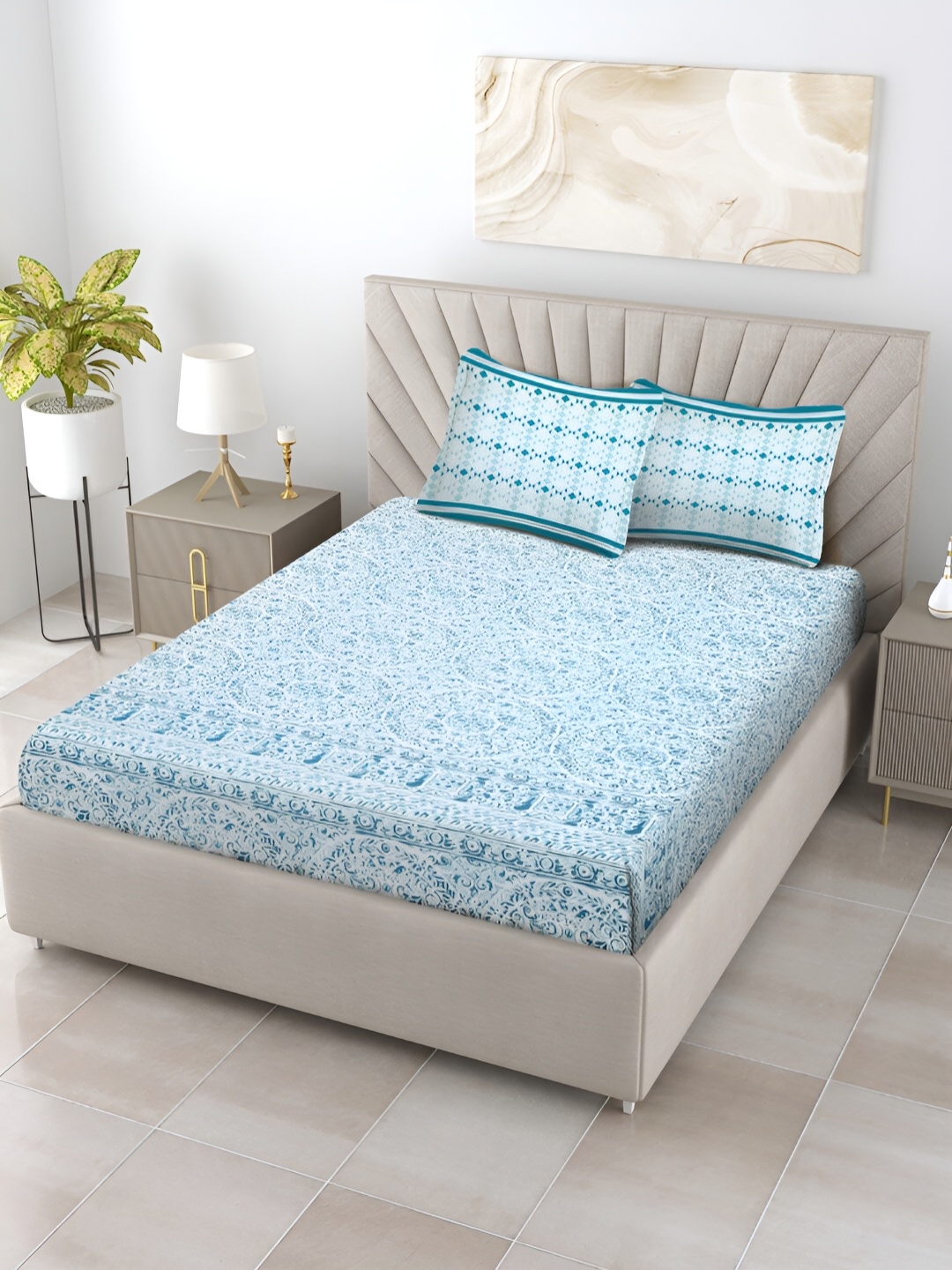 

House of Pataudi Blue Printed 130TC Cotton Double Queen Bedsheet & 2 Pillow Covers