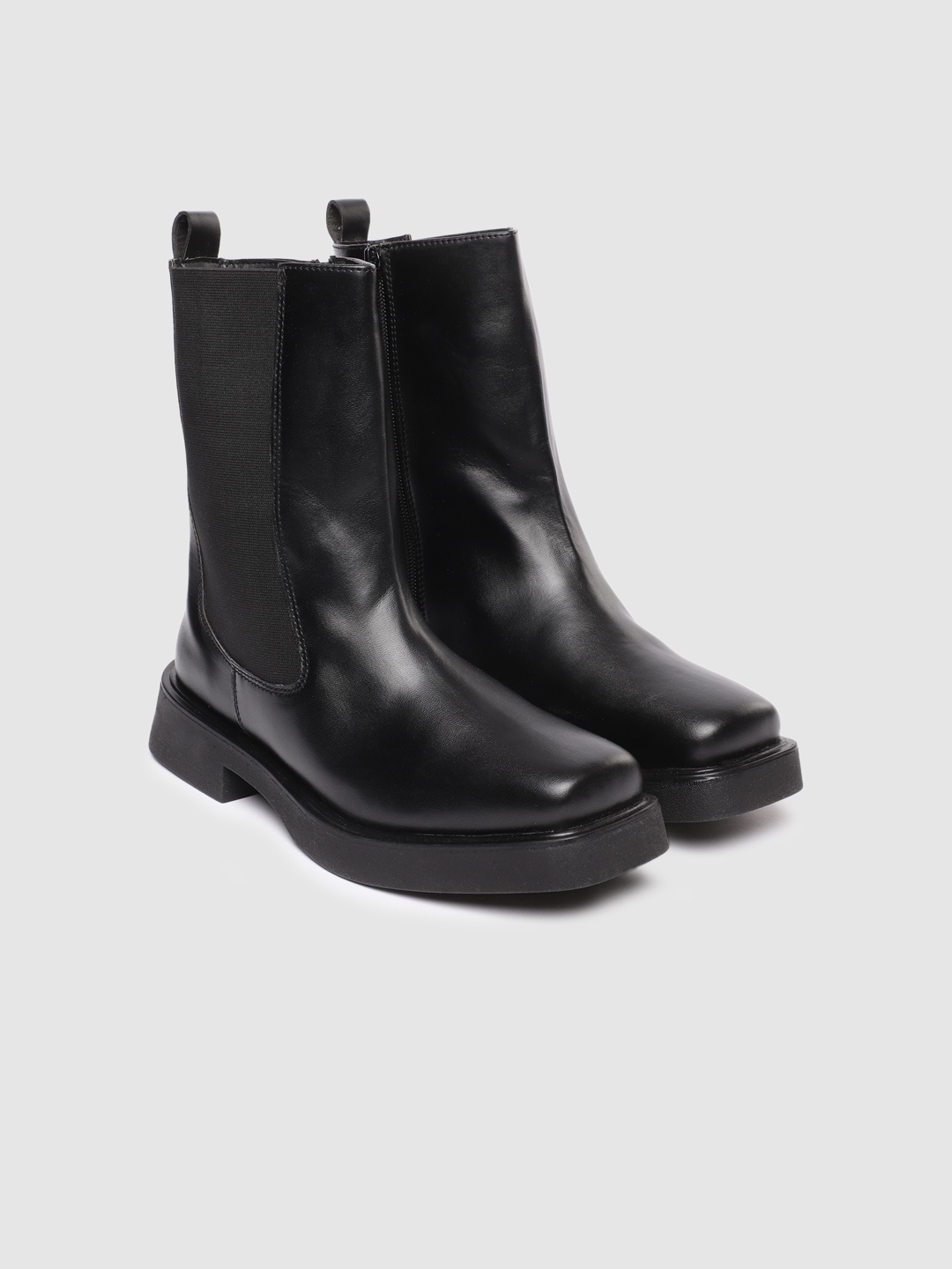 

Roadster Women High-Top Chelsea Boots, Black