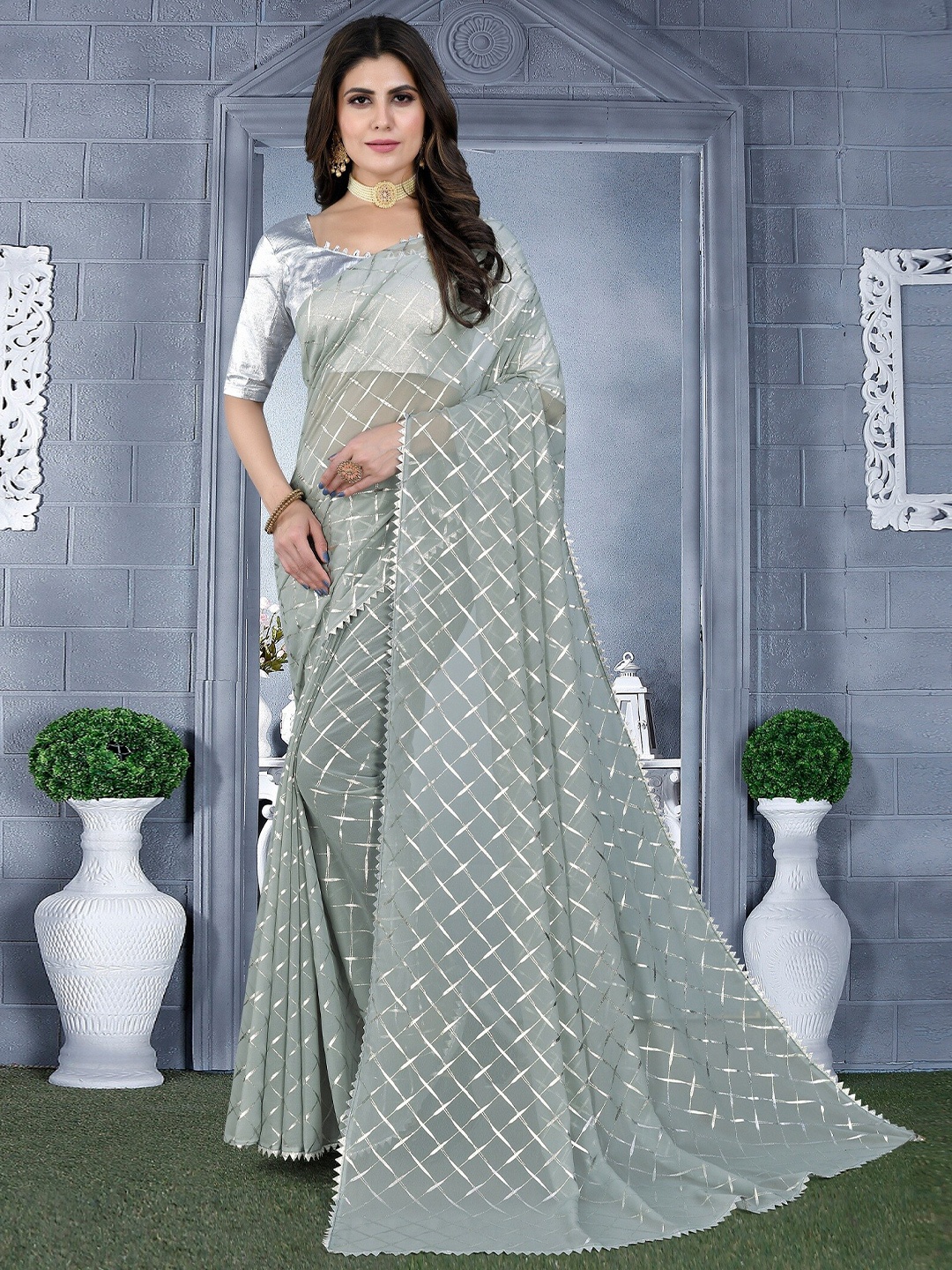 

REDFISH Checked Embellished Pure Georgette Saree, Grey melange