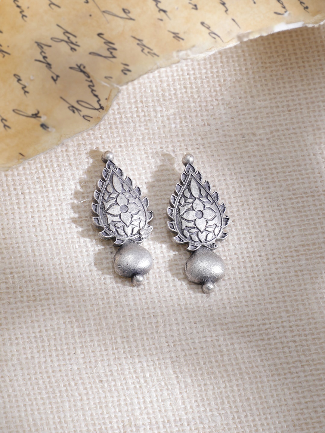 

Rubans Women Oxidised Rhodium Plated Leaf Shape Stud Earrings, Silver