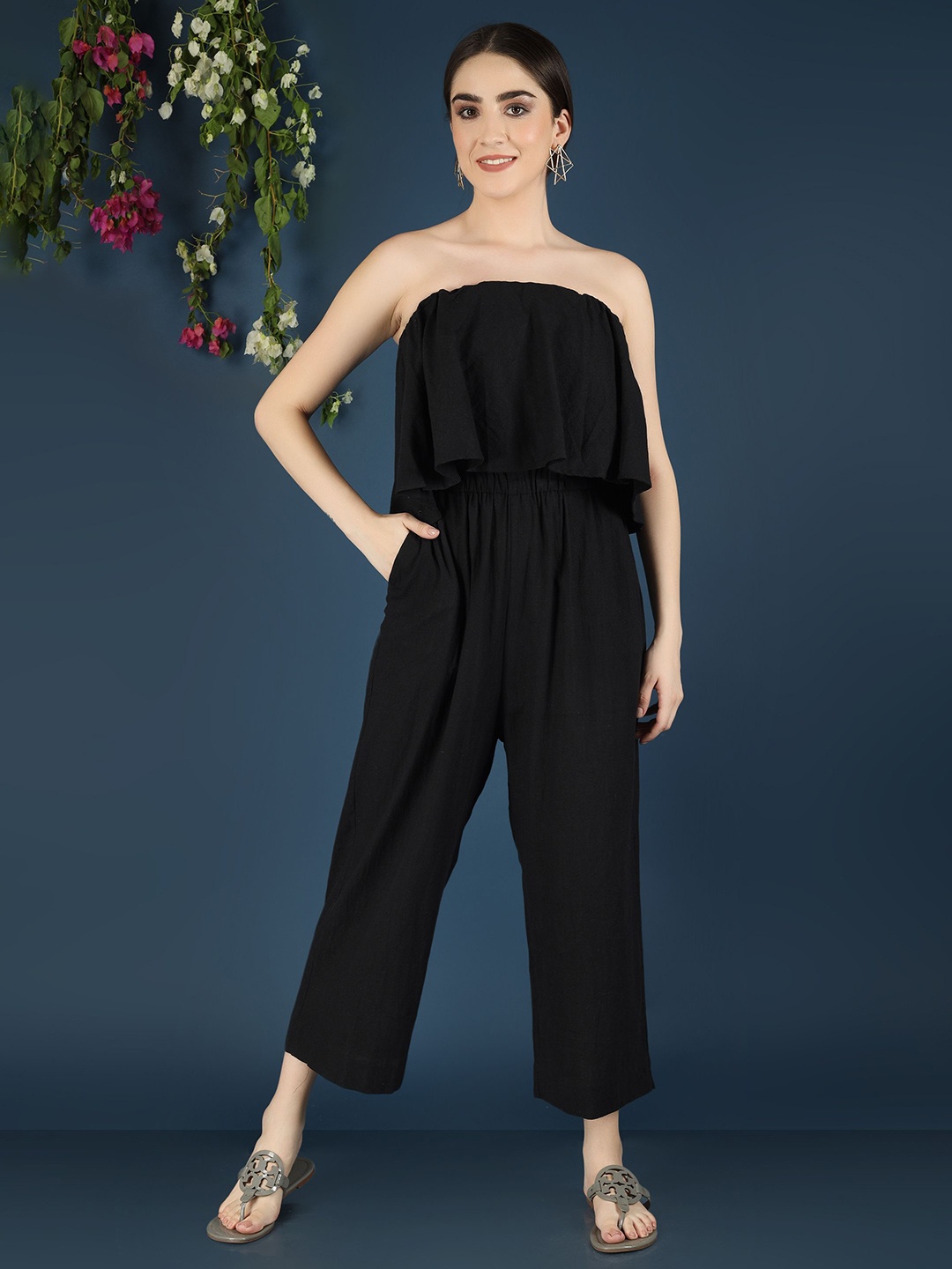 

VASSTRAM Off-Shoulder Basic Jumpsuit, Black