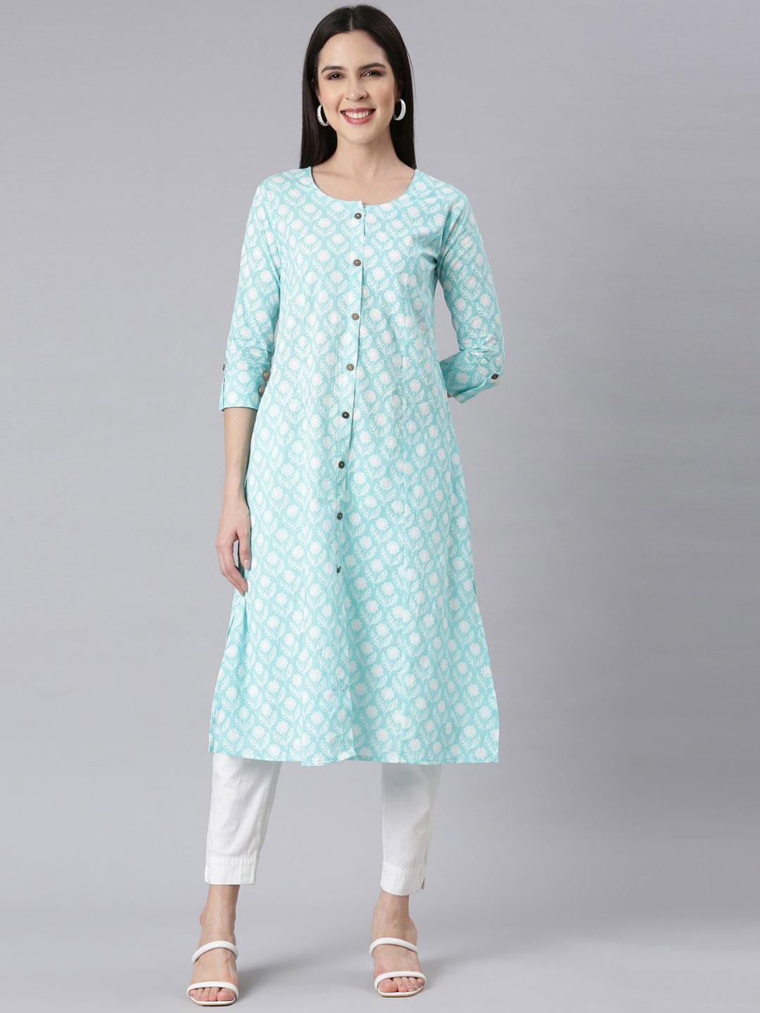 

Neerus Floral Printed Round Neck Cotton Straight Kurta, Sea green