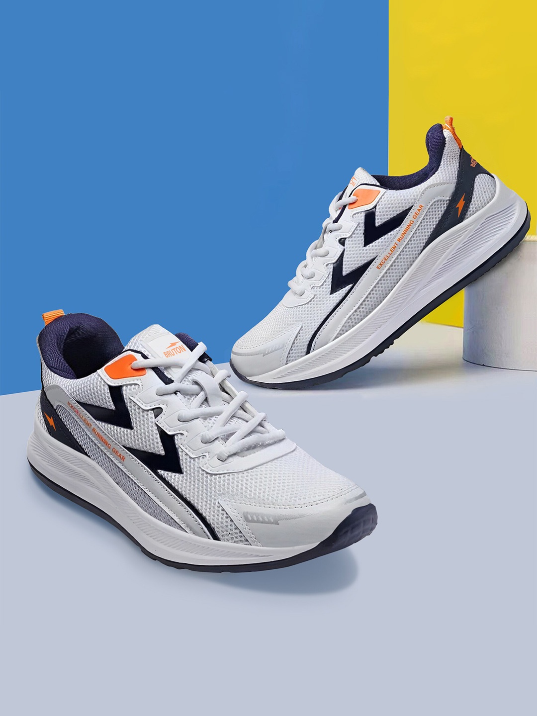 

Bruton Men Mesh Running Shoes, White