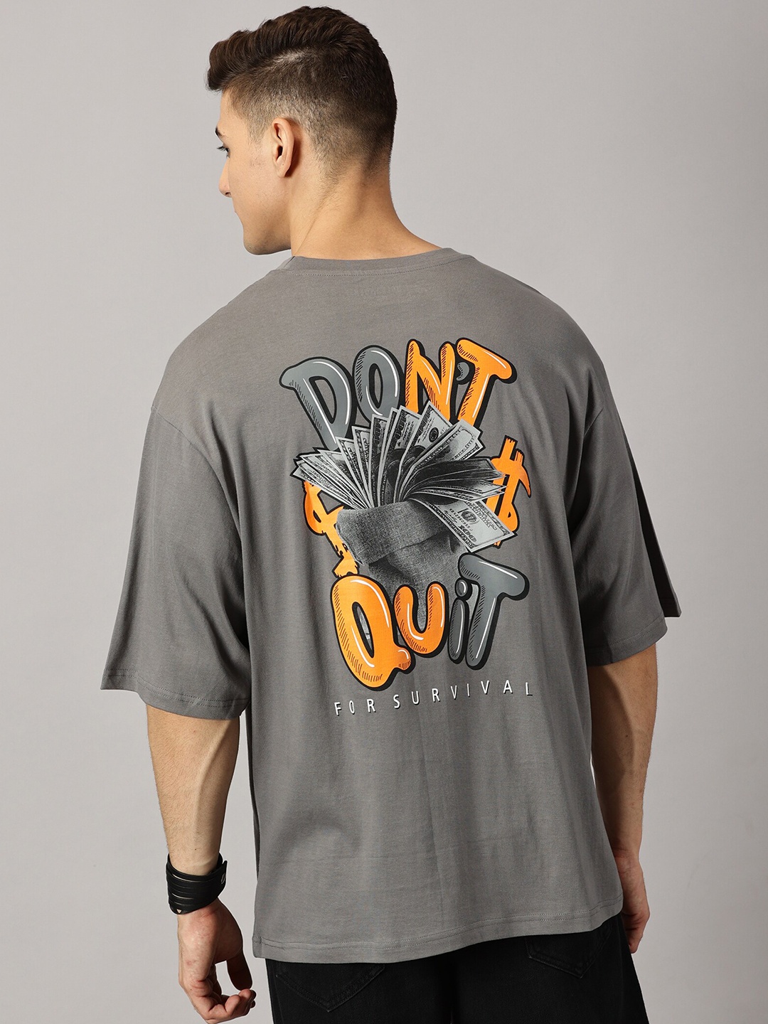 

THE HOLLANDER Typography Printed Drop-Shoulder Sleeves Pure Cotton Oversized T-shirt, Grey