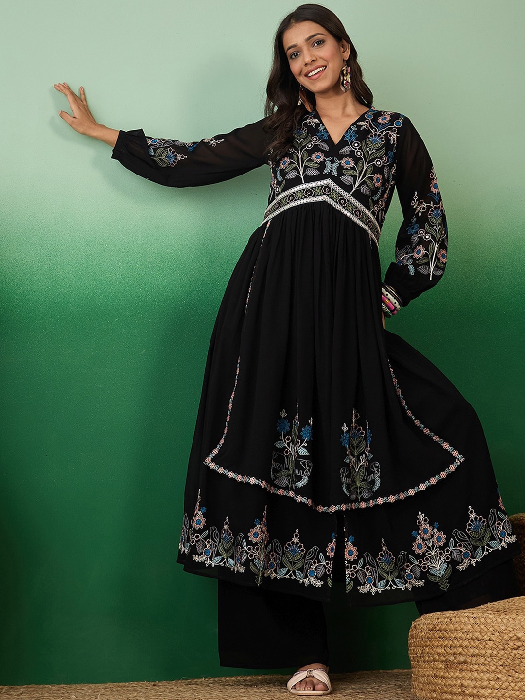 

Sangria Embroidered A-Line Kurta With Palazzo Set, Black