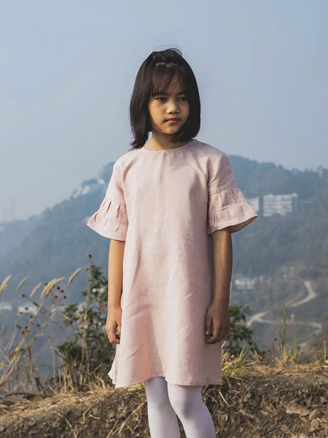 

CHI LINEN CLOTHING Girls Round Neck Flared Sleeves Linen A-Line Dress, Pink