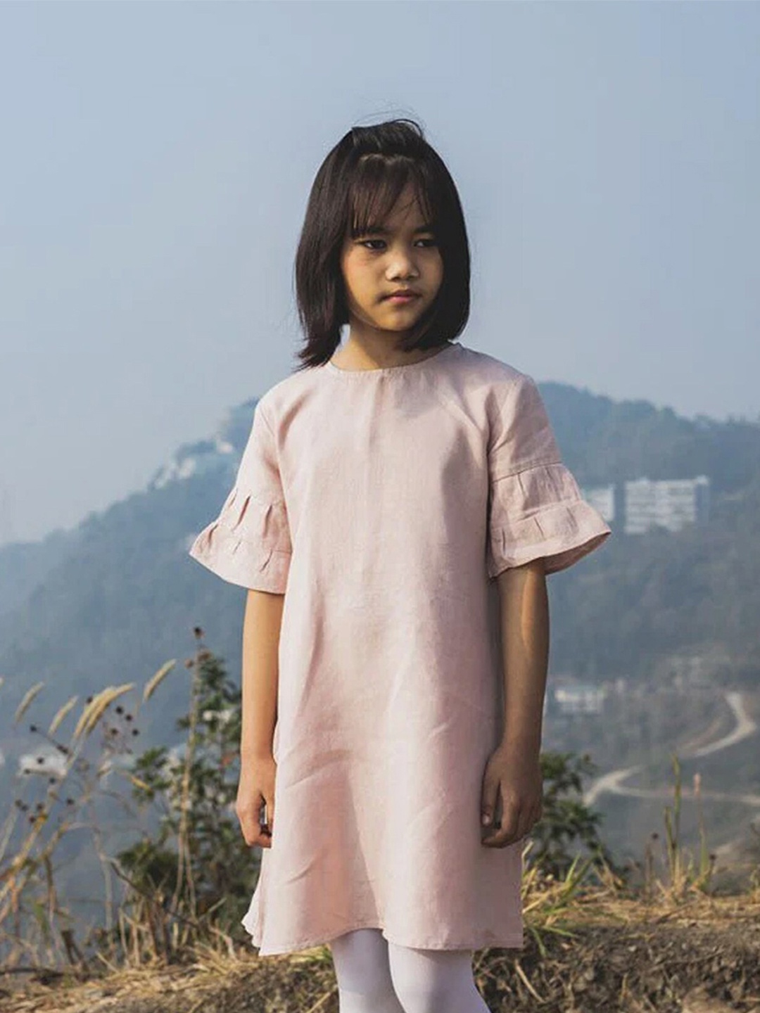 

CHI LINEN CLOTHING Girls Round Neck Short Bell Sleeve Linen A-Line Dress, Beige