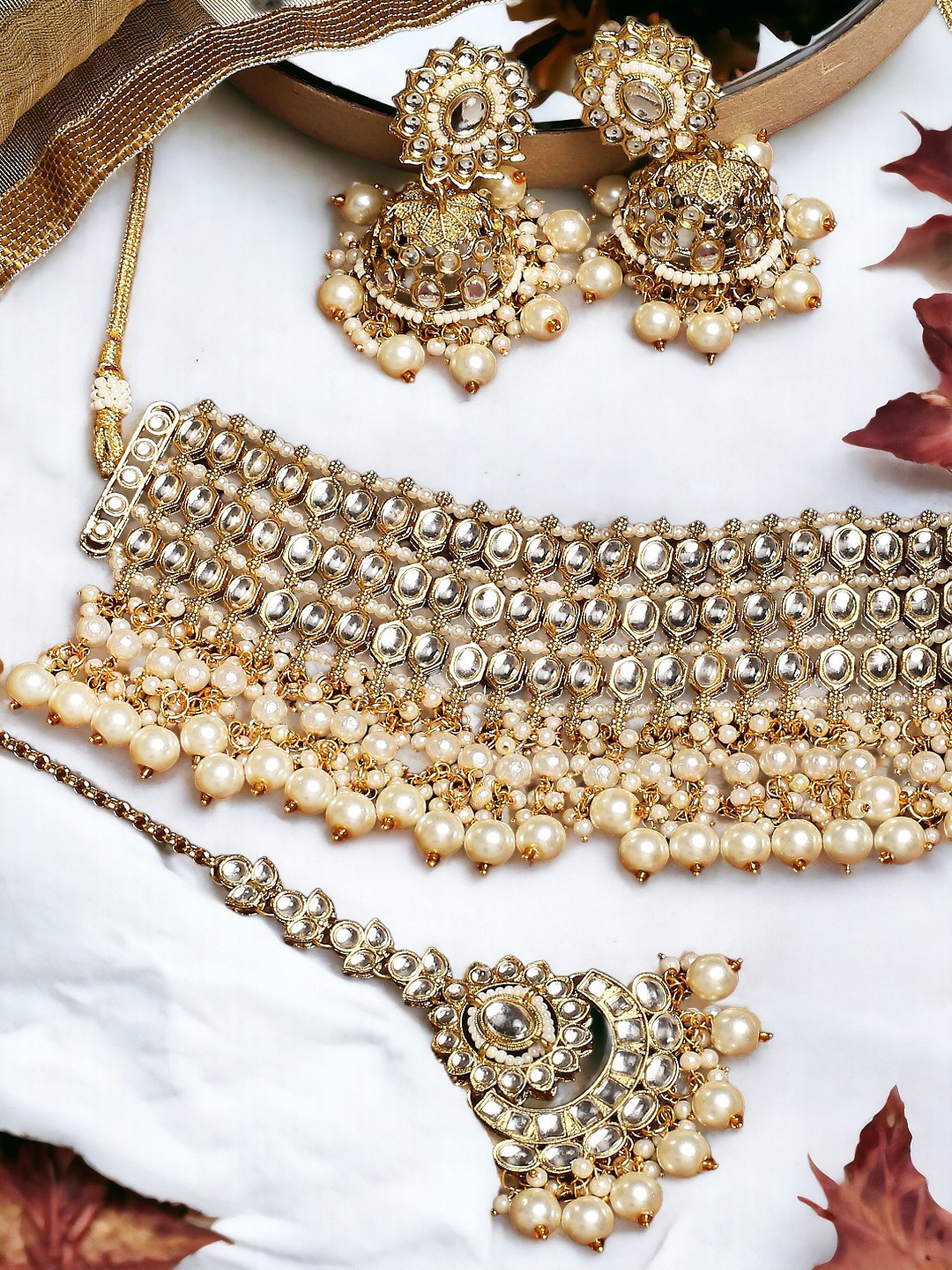 

OOMPH Gold-Plated Kundan-Studded & Beaded Jewellery Set