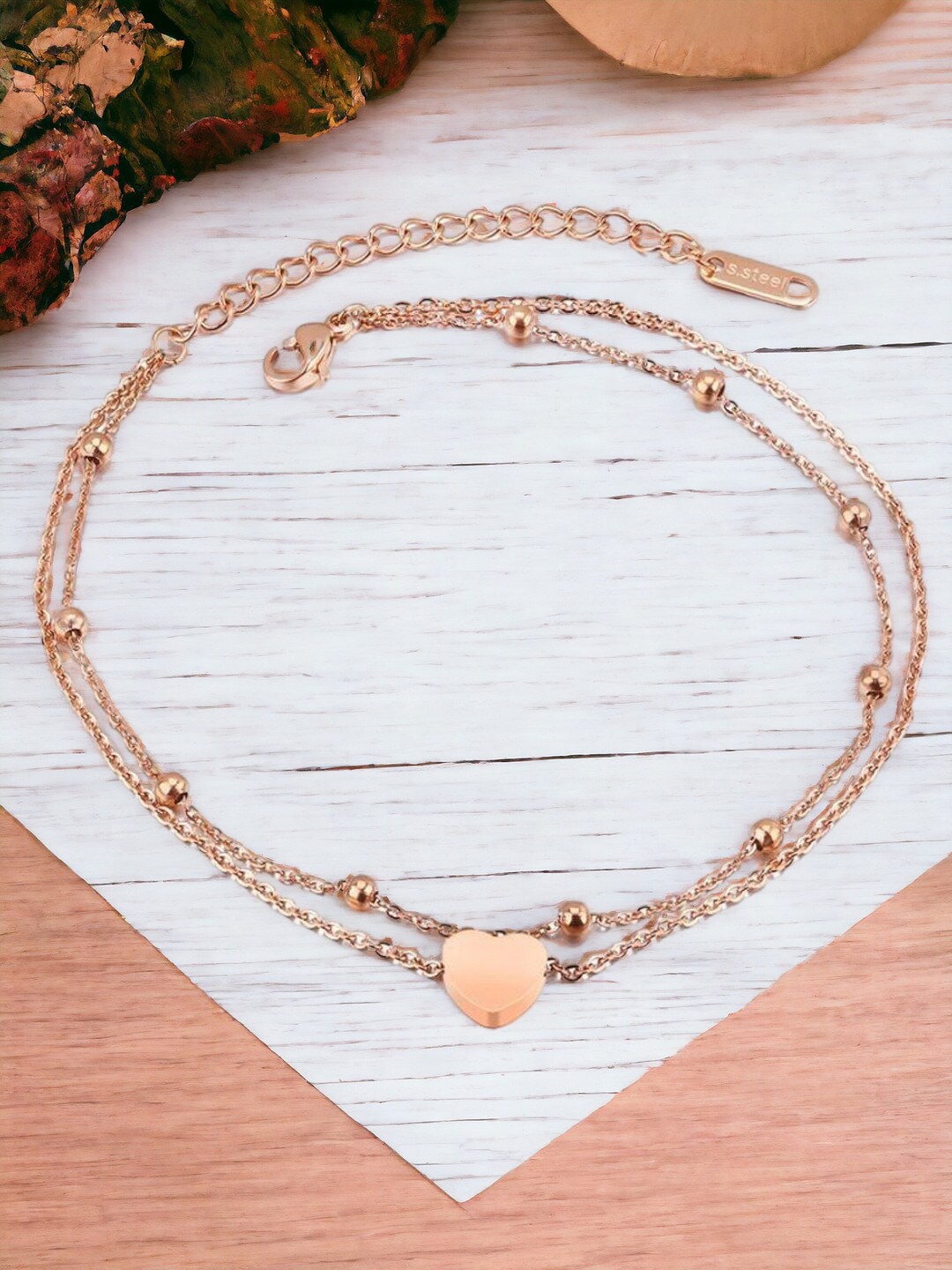 

OOMPH Layered Heart Shaped Anklet, Gold
