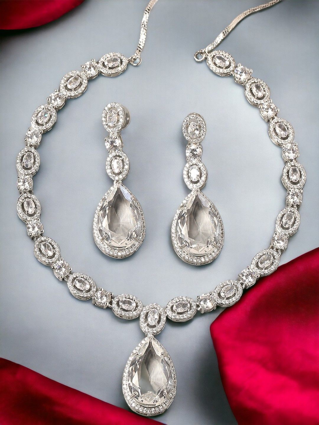 

OOMPH Silver-Plated Kundan & American Diamond-Studded Jewellery Set