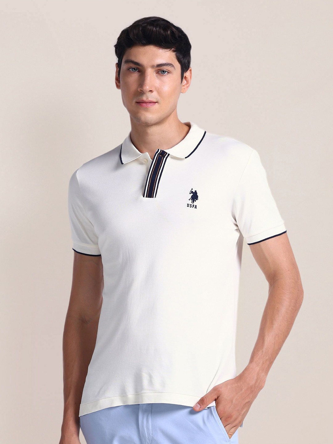 

U.S. Polo Assn. Polo Collar Short Sleeves Slim Fit T-shirt, White