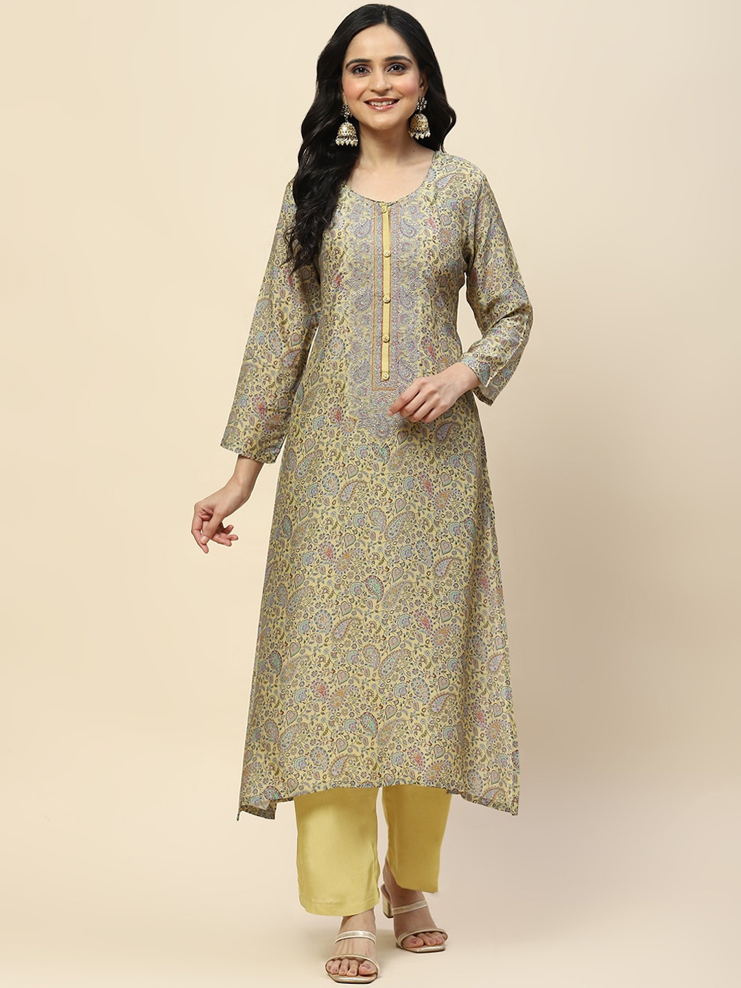 

Meena Bazaar Round Neck Floral Printed Regular Straight Kurta with Trousers, Mustard