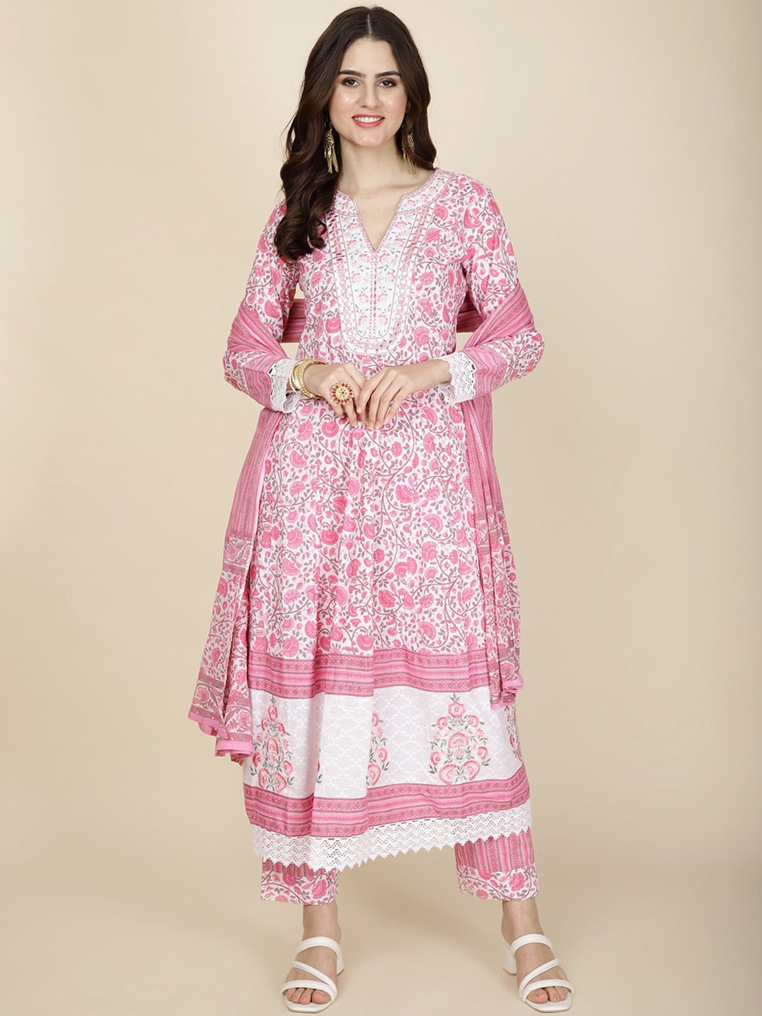 

Meena Bazaar Floral Printed Notch Neck Anarkali Kurta With Trousers & Dupatta, Pink