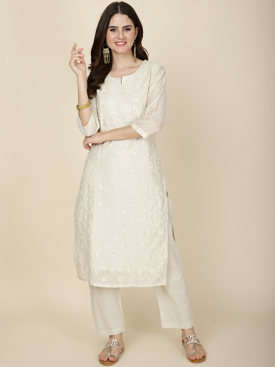 

Meena Bazaar Ethnic Motifs Embroidered Notch Neck Thread Work Straight Kurta With Trousers, Cream