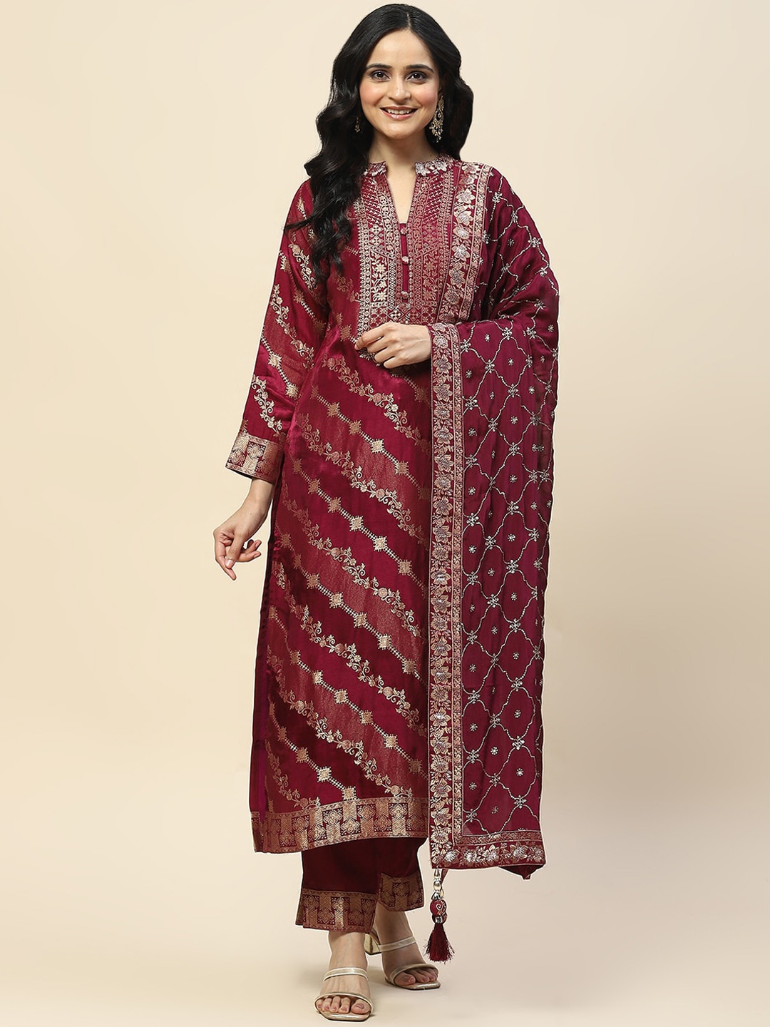 

Meena Bazaar Mandarin Collar Ethnic Motifs Regular Straight Kurta Set, Purple