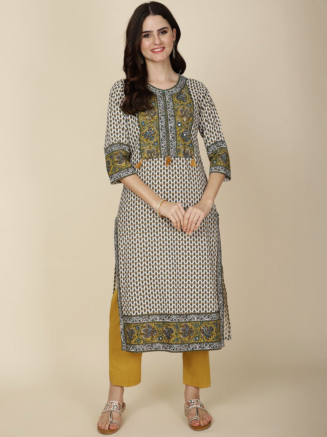 

Meena Bazaar Ethnic Motifs Printed Round Neck Straight Kurta With Trousers, Cream