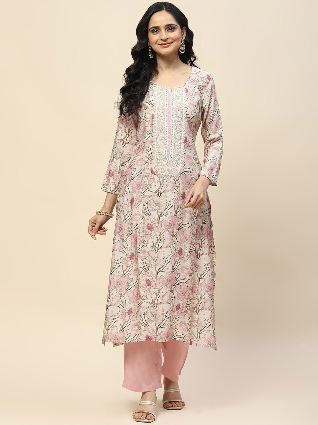 

Meena Bazaar Floral Printed Thread Work Straight Kurta With Trousers, Pink