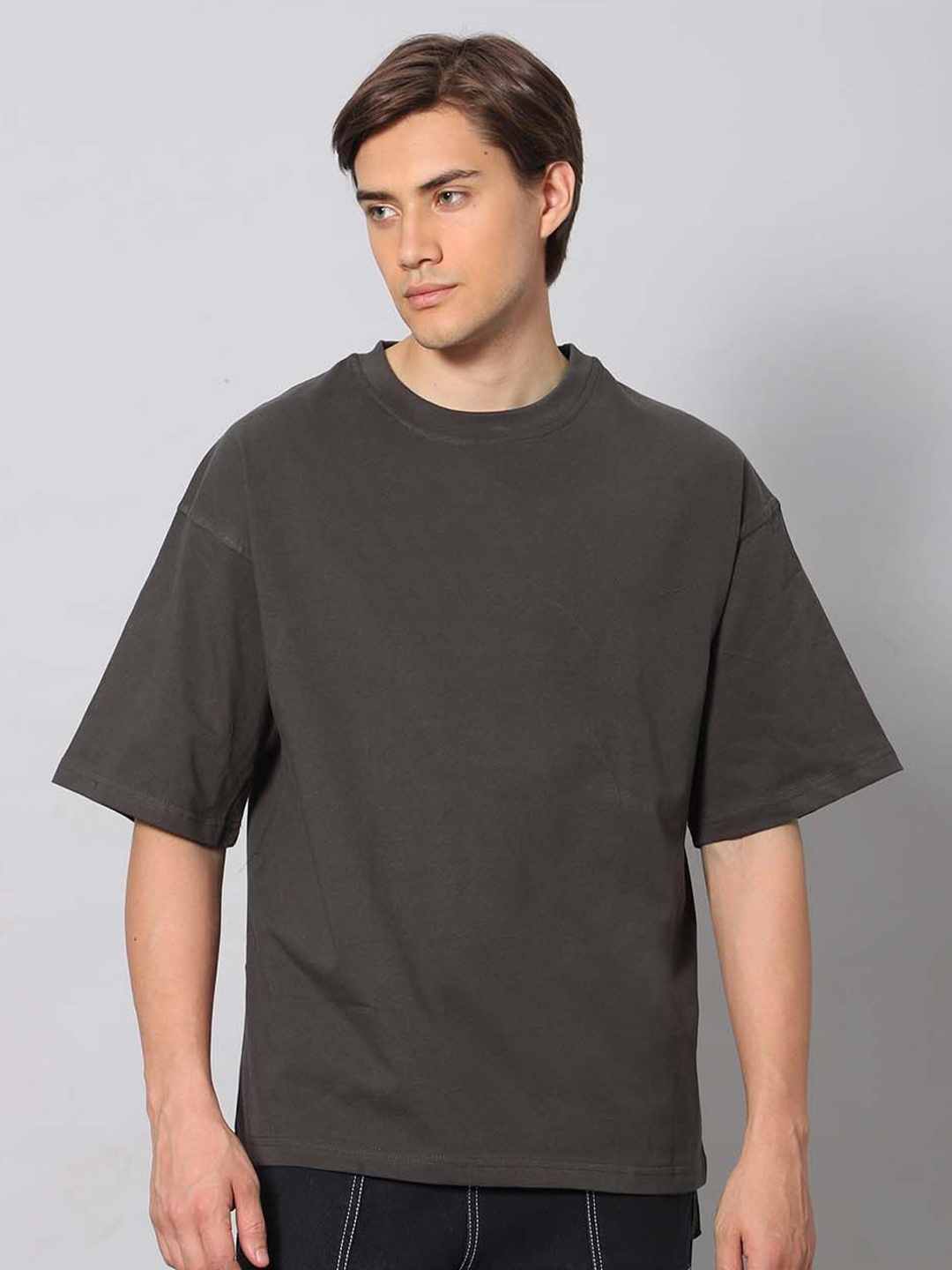 

Besick Round Neck Drop Shoulder Sleeves Cotton Oversized T-shirt, Grey